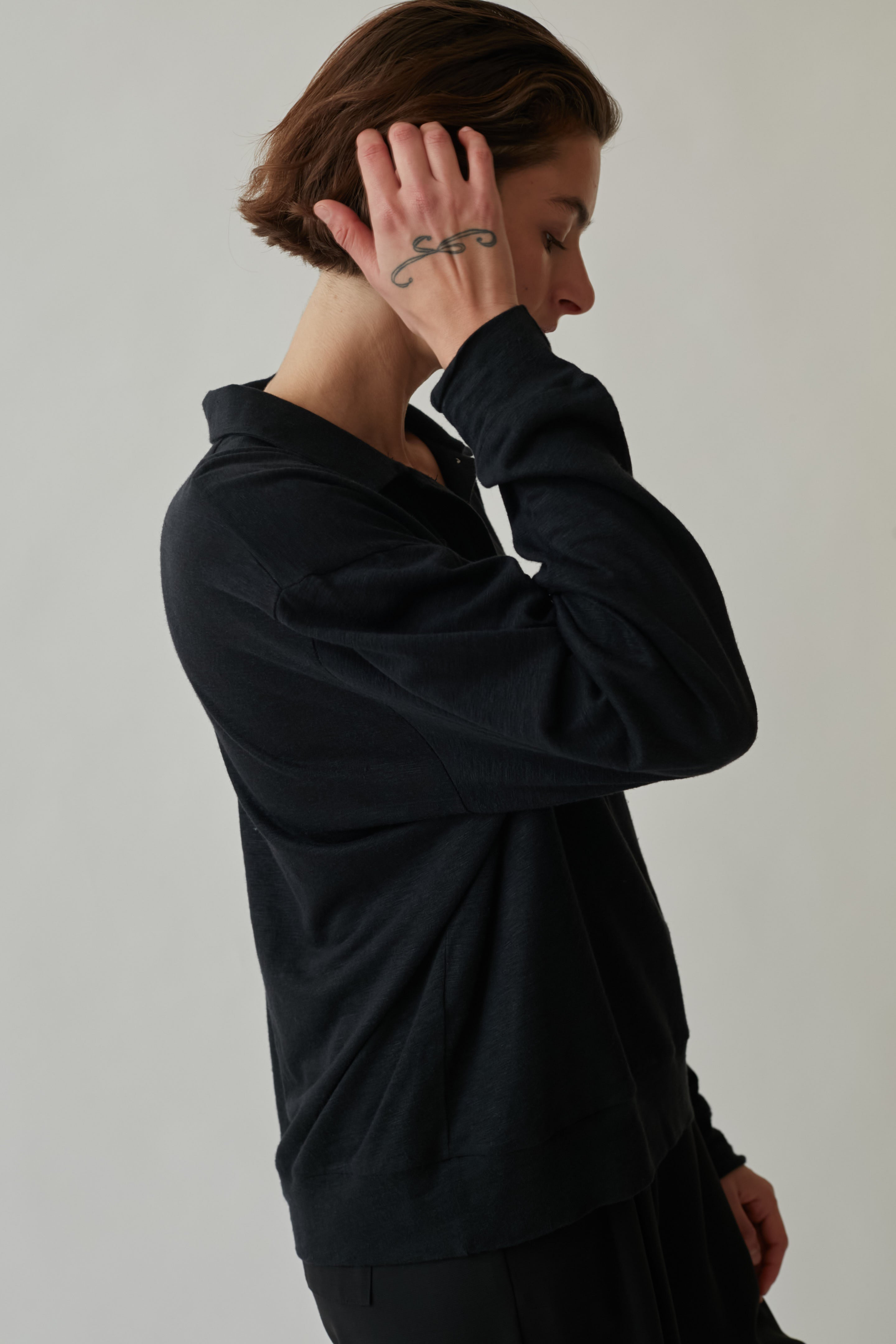 light linen sweat black