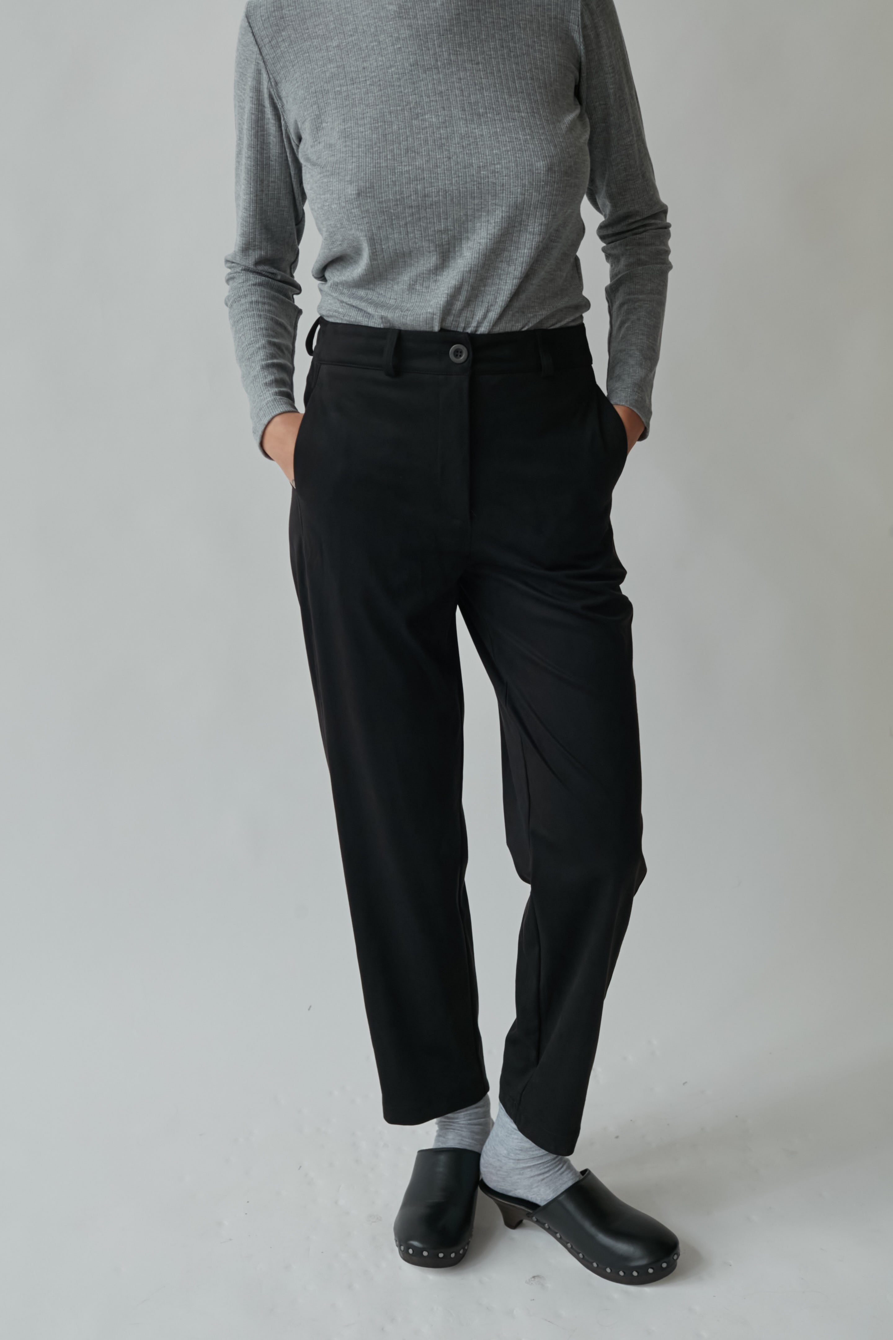 Suede pants black
