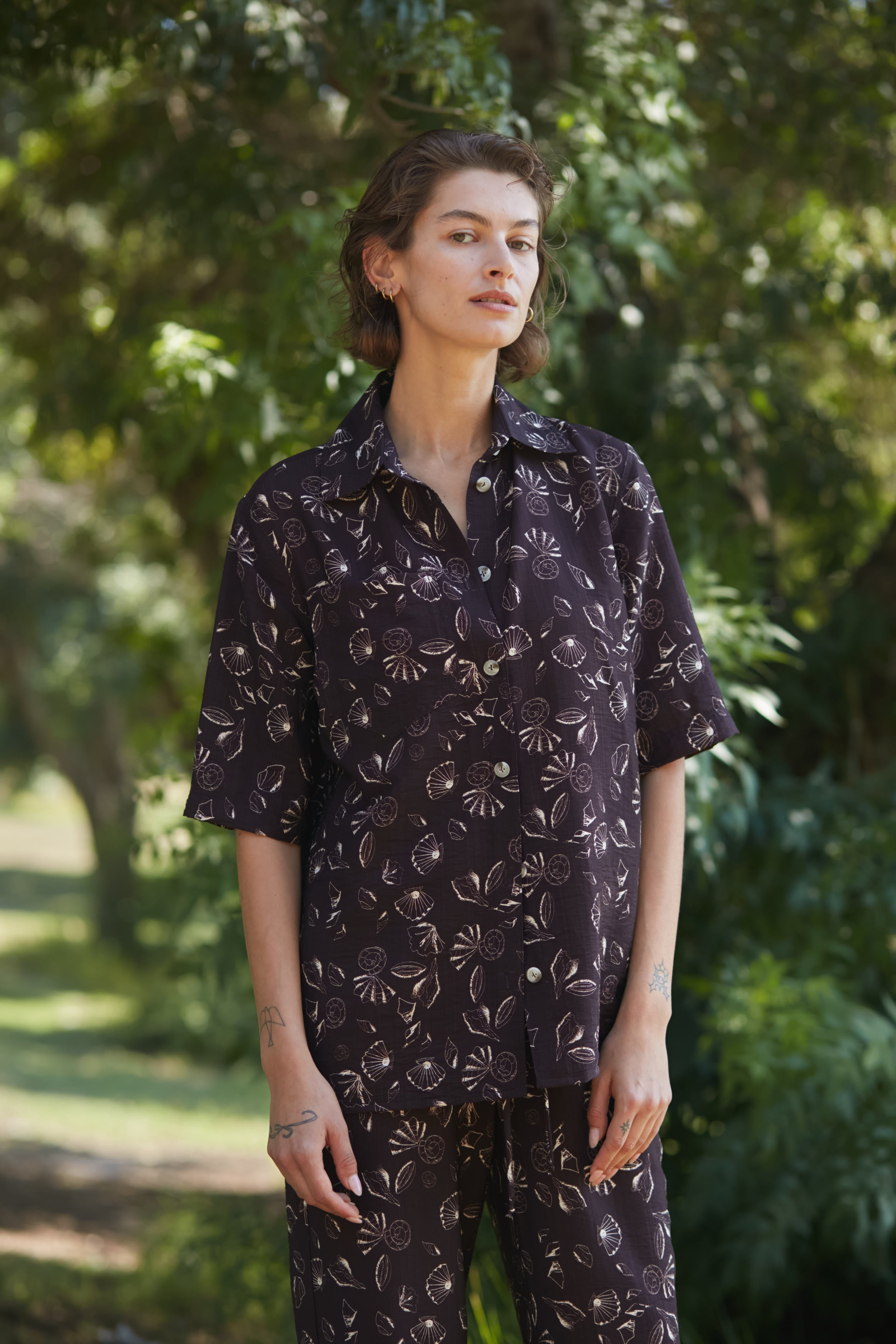 buttoned shells top brown