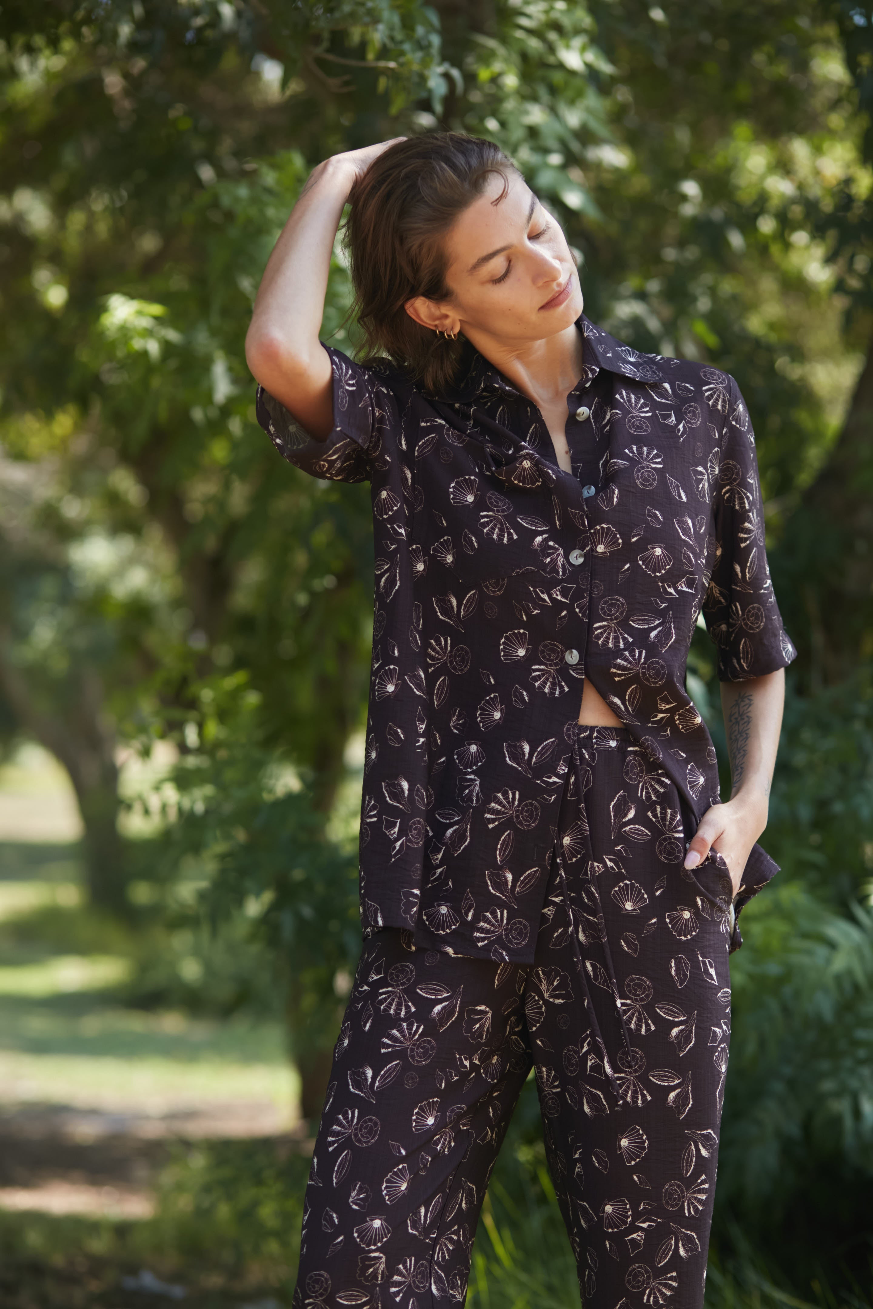 buttoned shells top brown