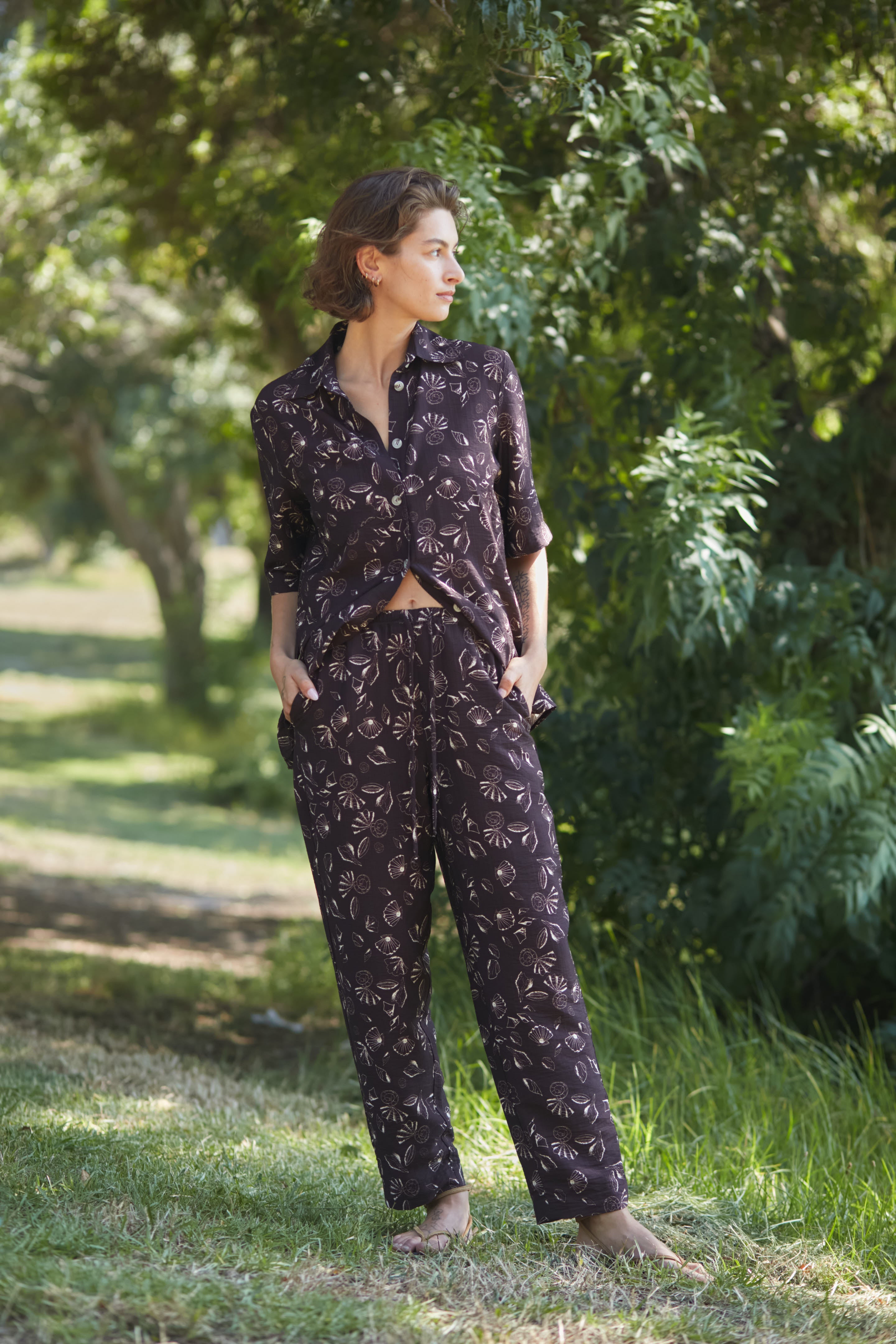 July shells pants brown