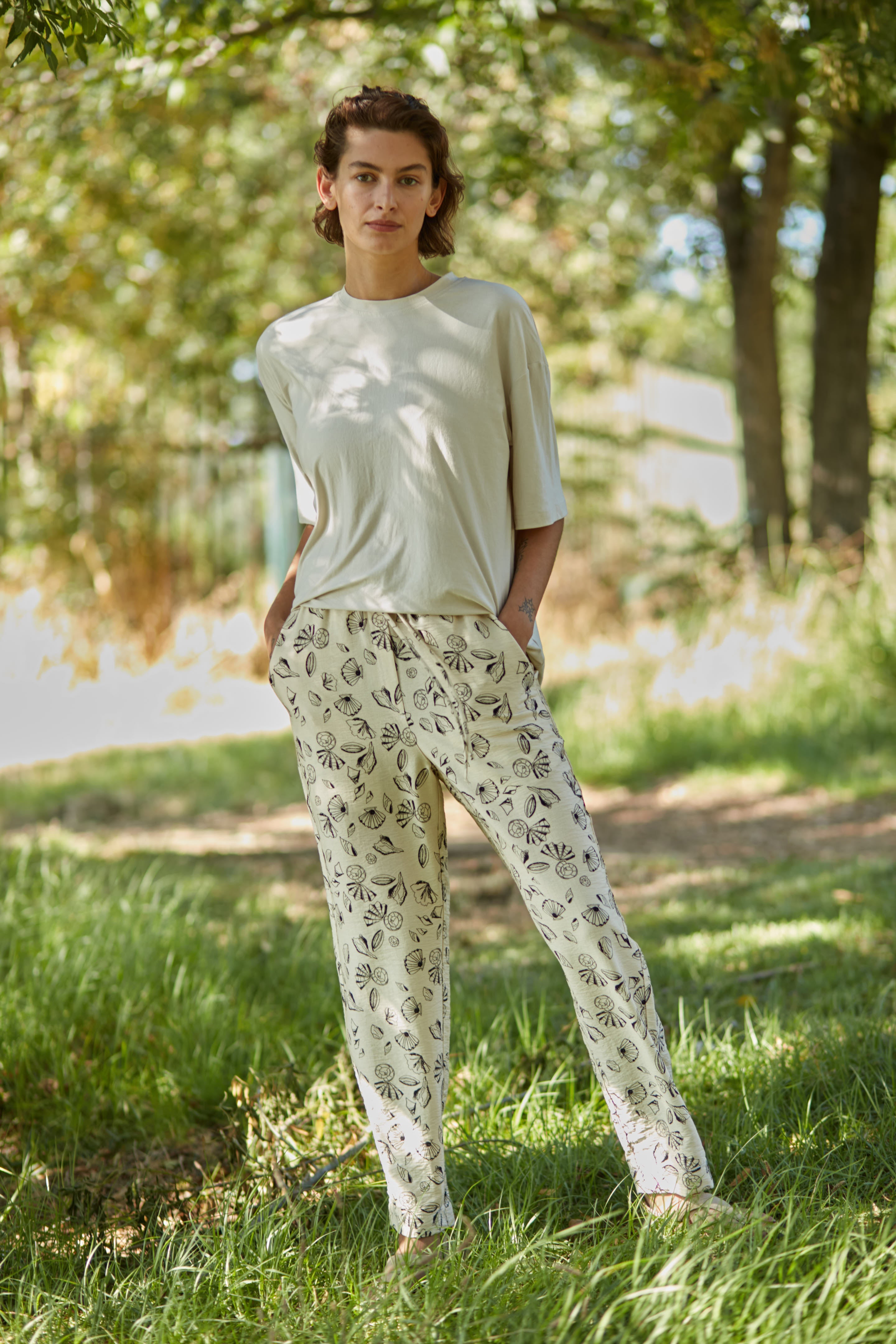 July shells pants cream