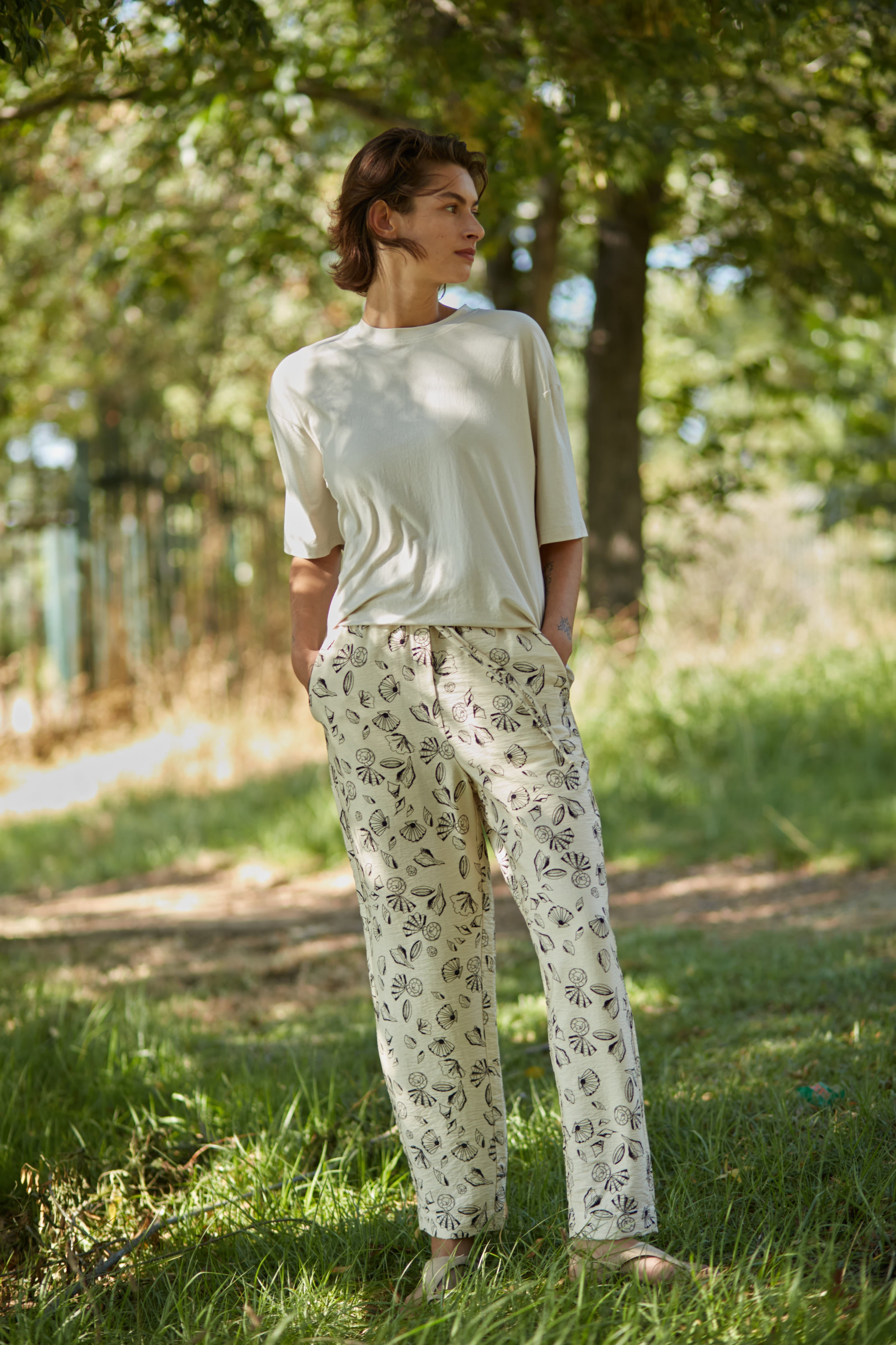 July shells pants cream