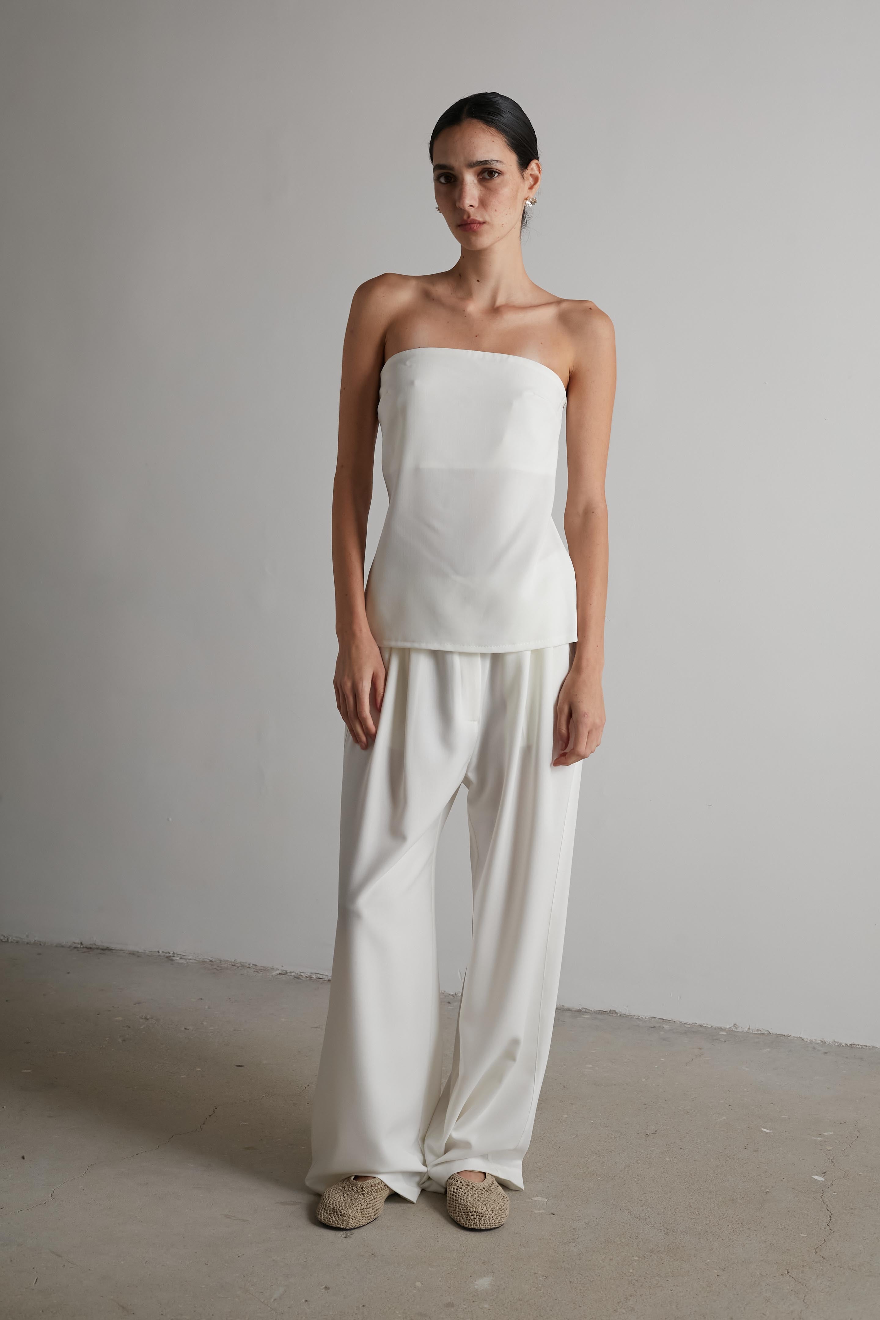 Lyra s top white