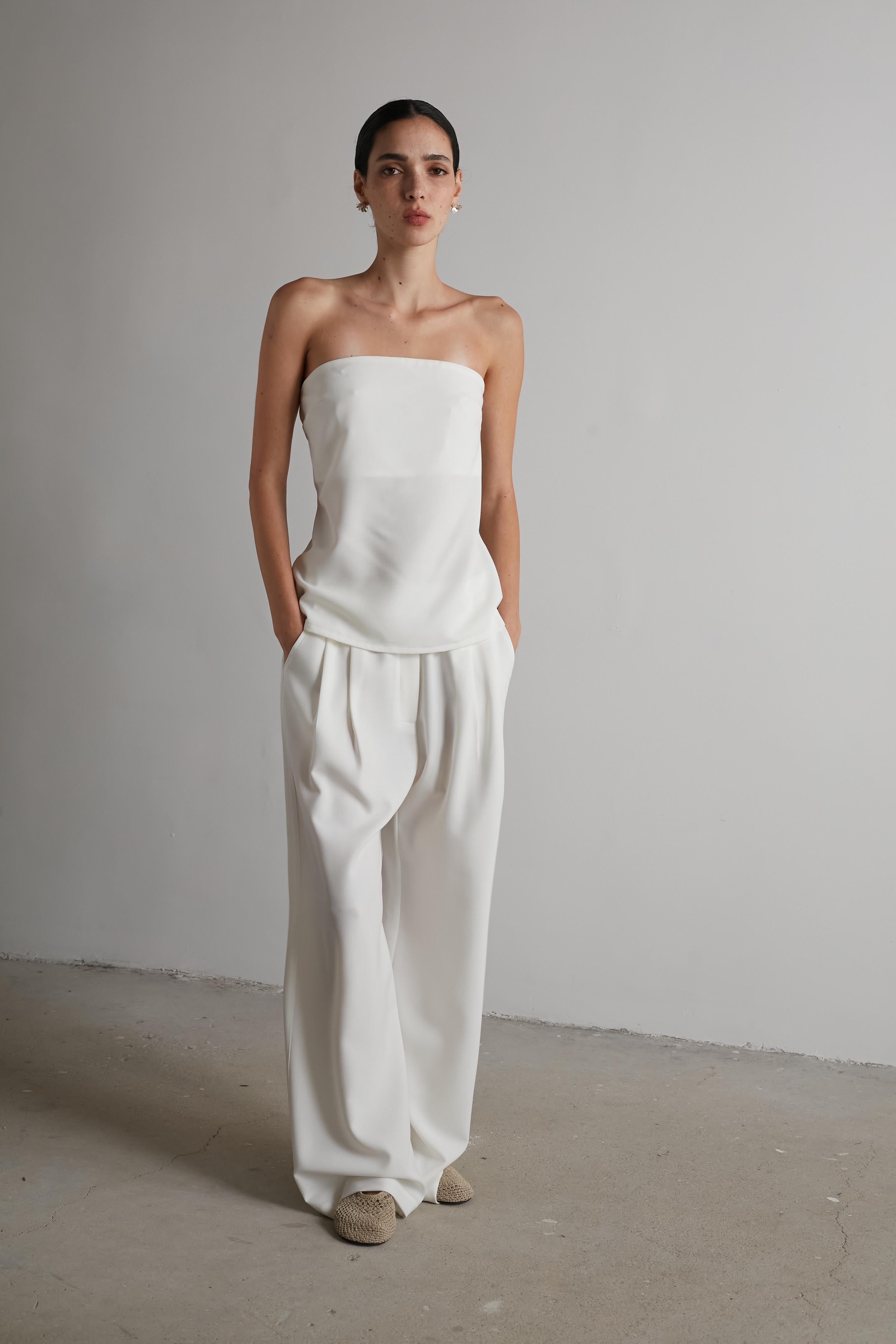 Lyra s top white