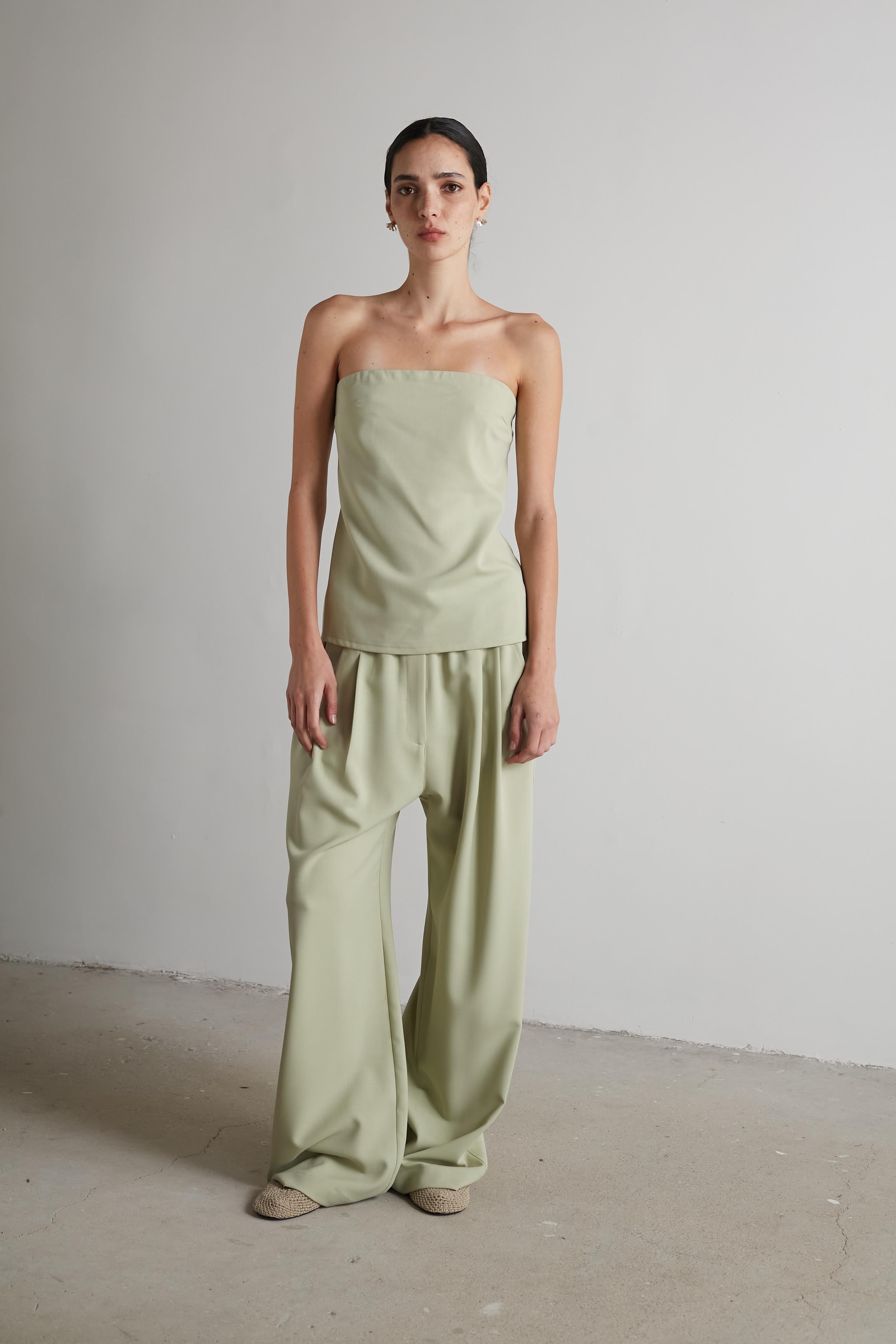 Lyra s top pistachio