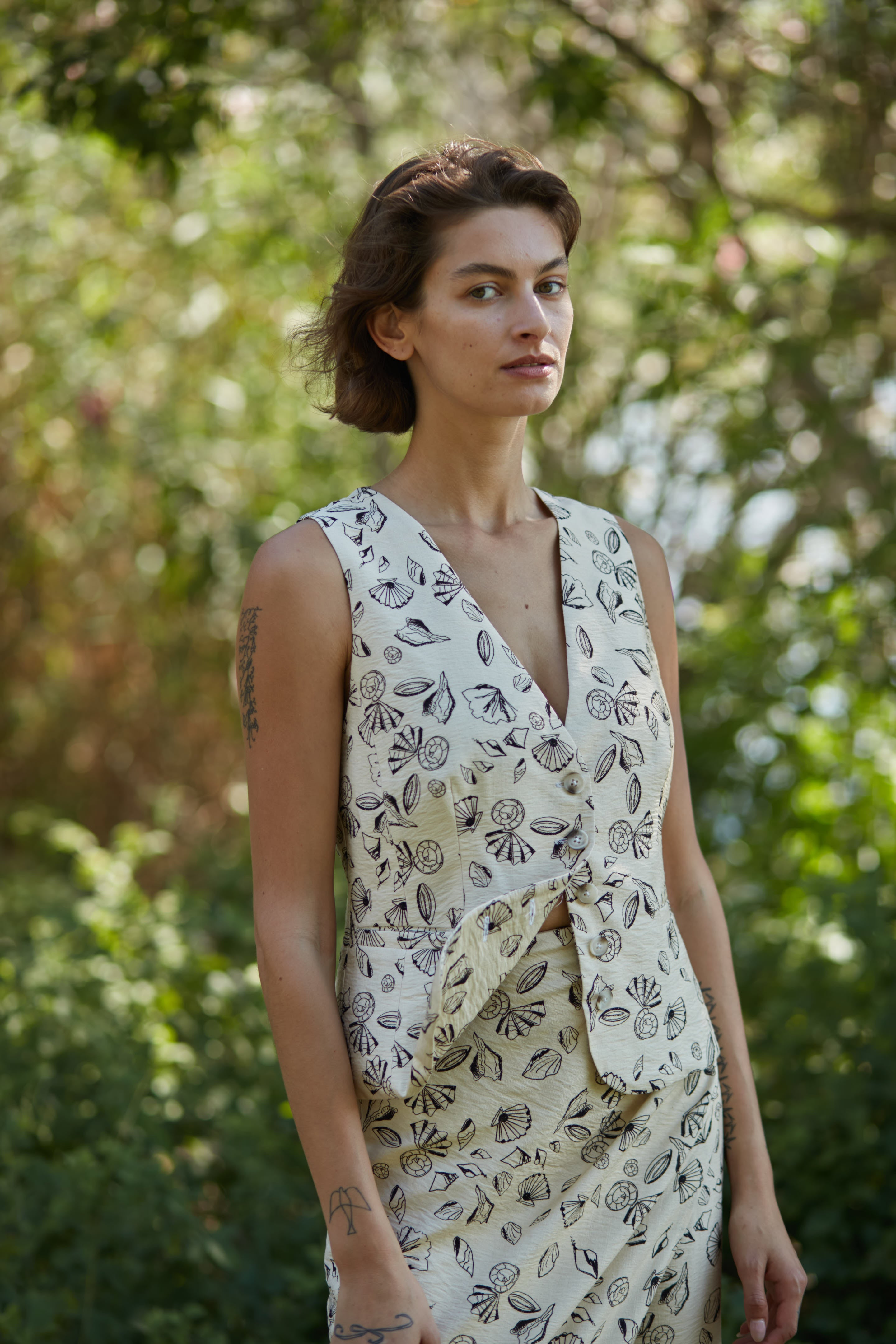 Bruno shells vest cream