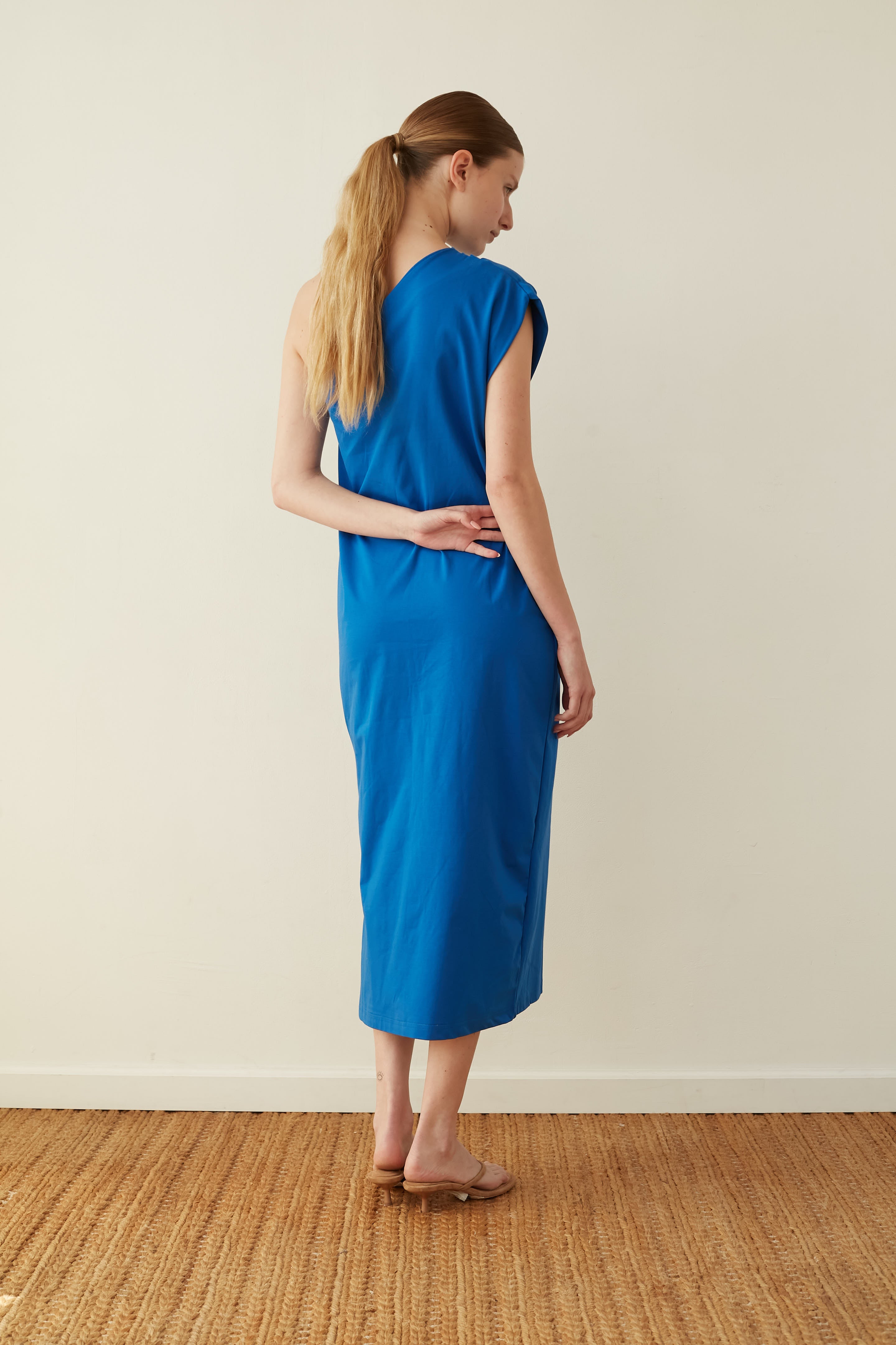 D ONE shoulder Royal