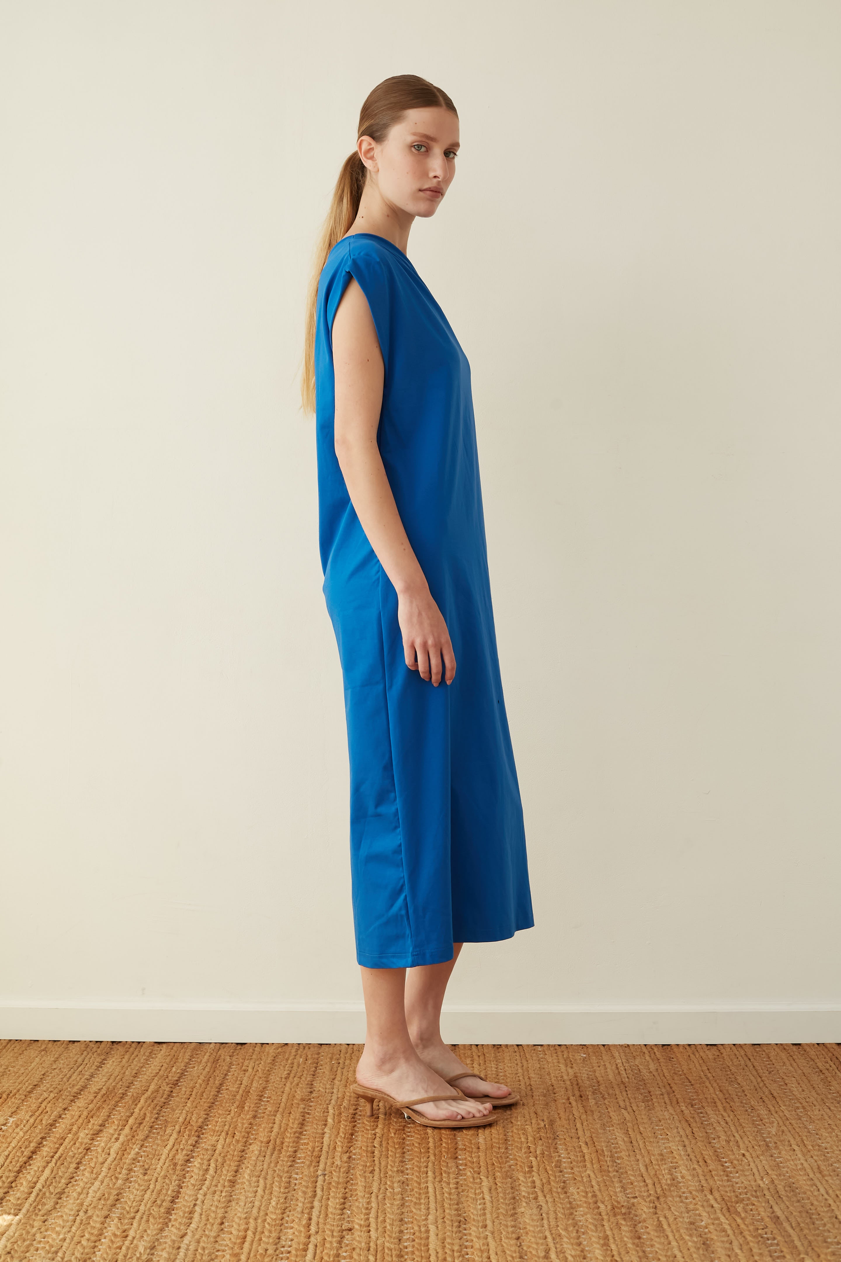 D ONE shoulder Royal