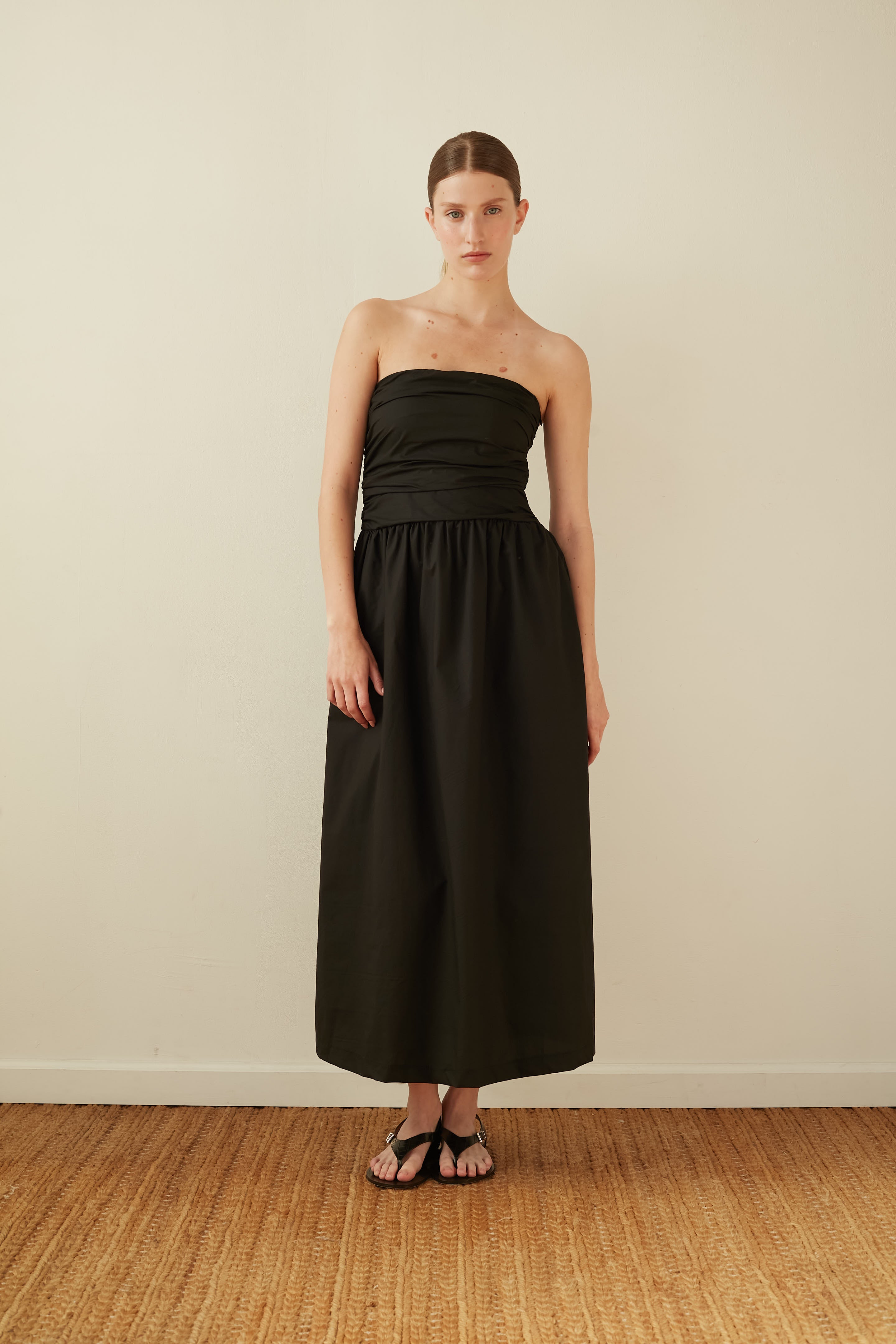 Strapless dress black