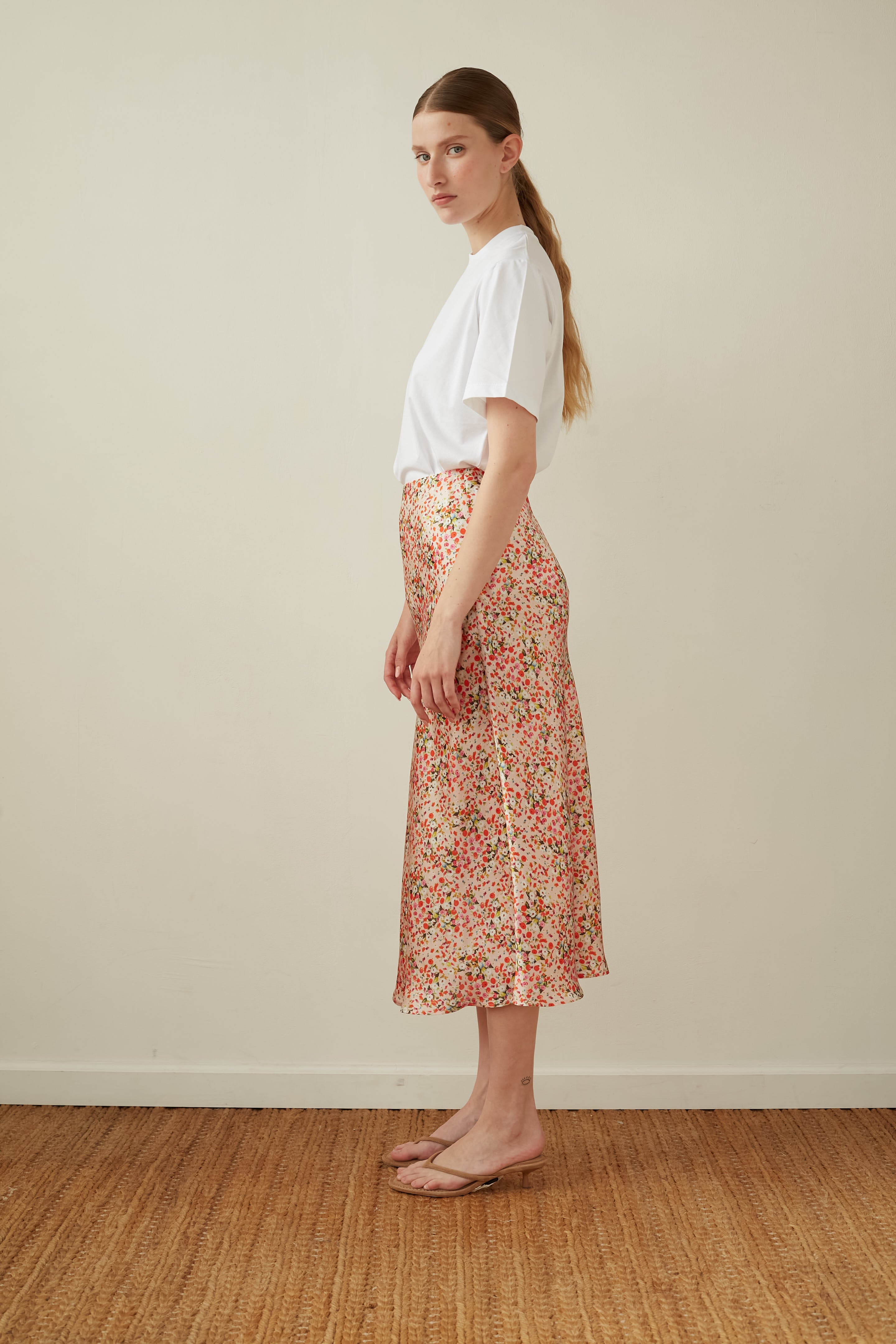 leo skirt flowers