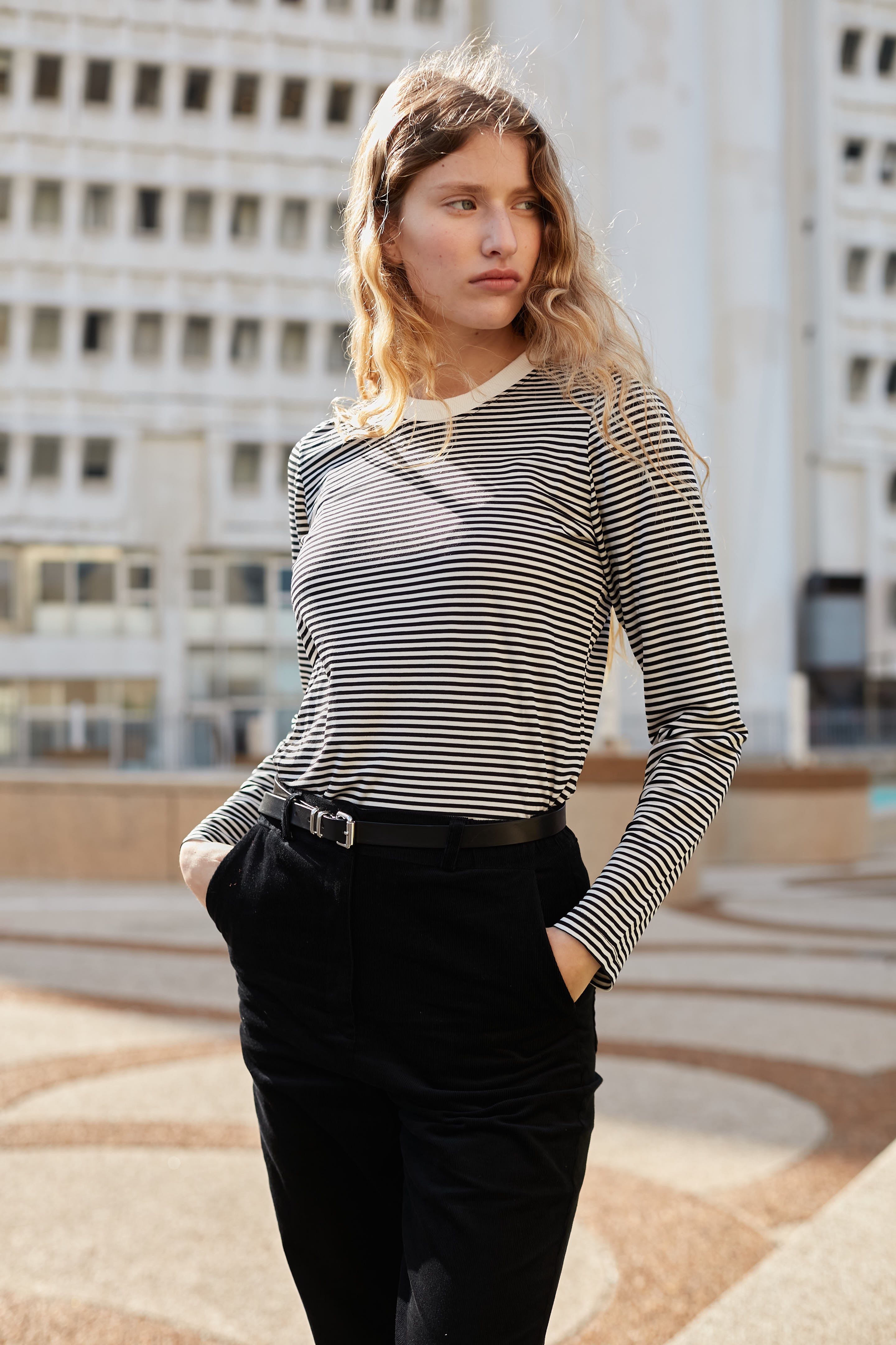 Black daylight stripes top