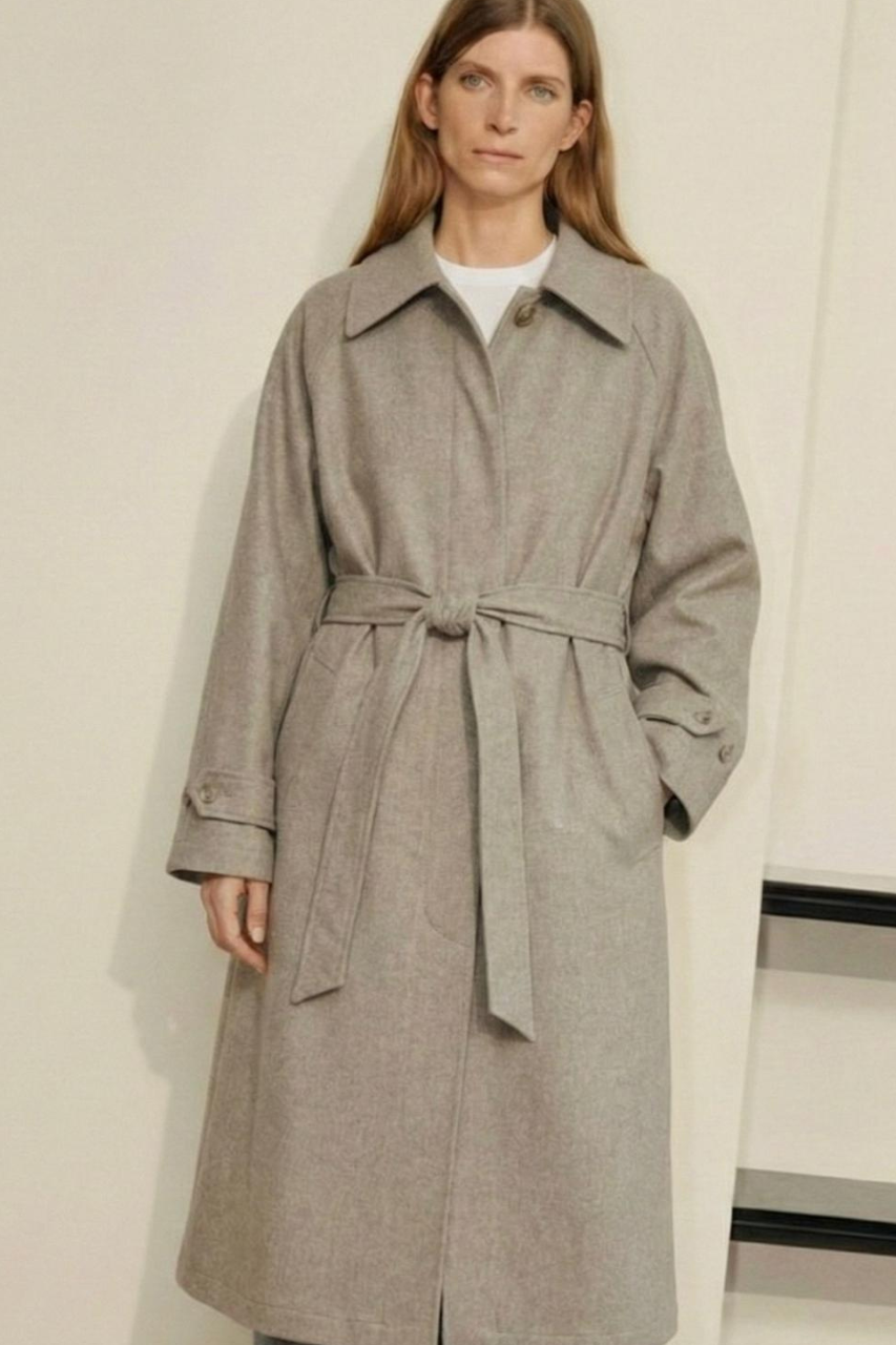 Wool trench coat Beige