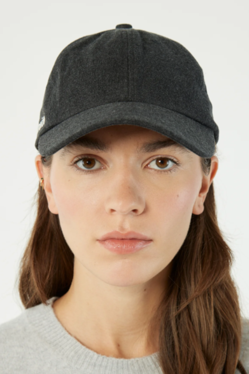 colett cap black