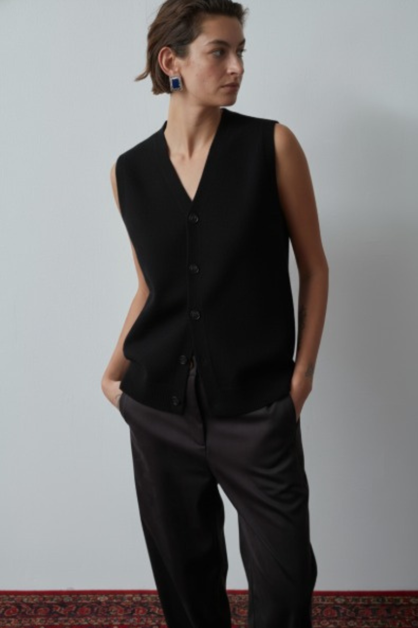 Knitted vest Black
