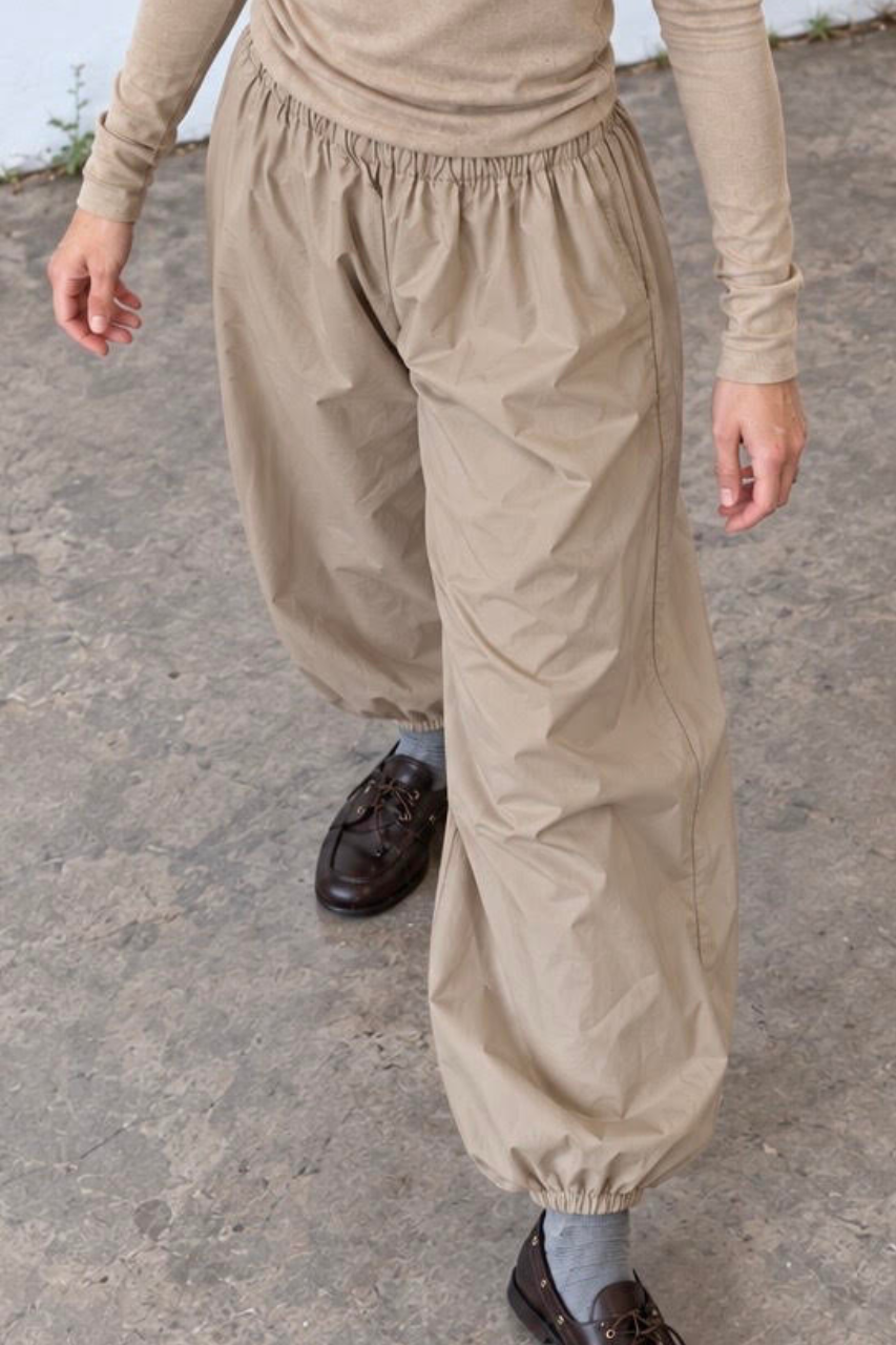 W Balloon Pants Khaki