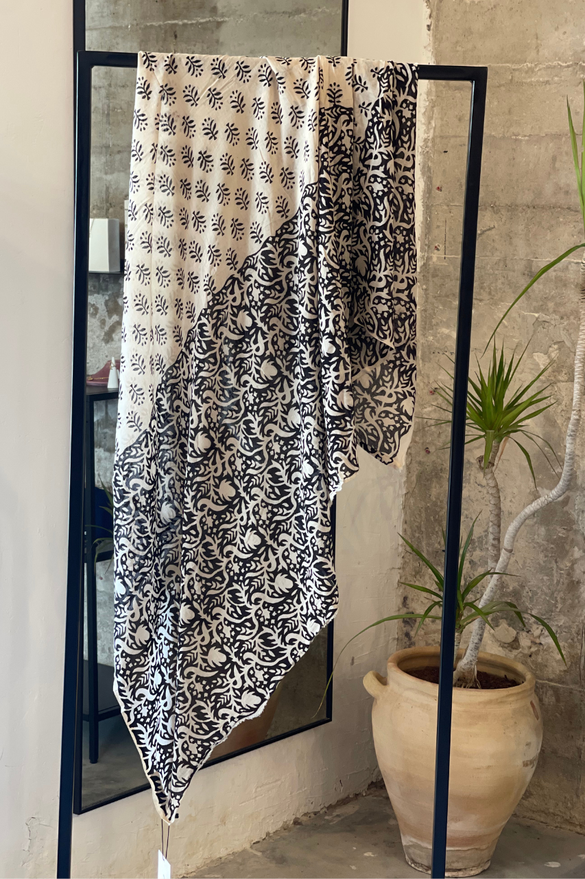printed Sarong off white