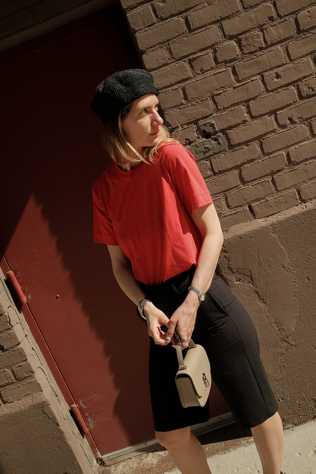 Mid Rise Bermuda Black