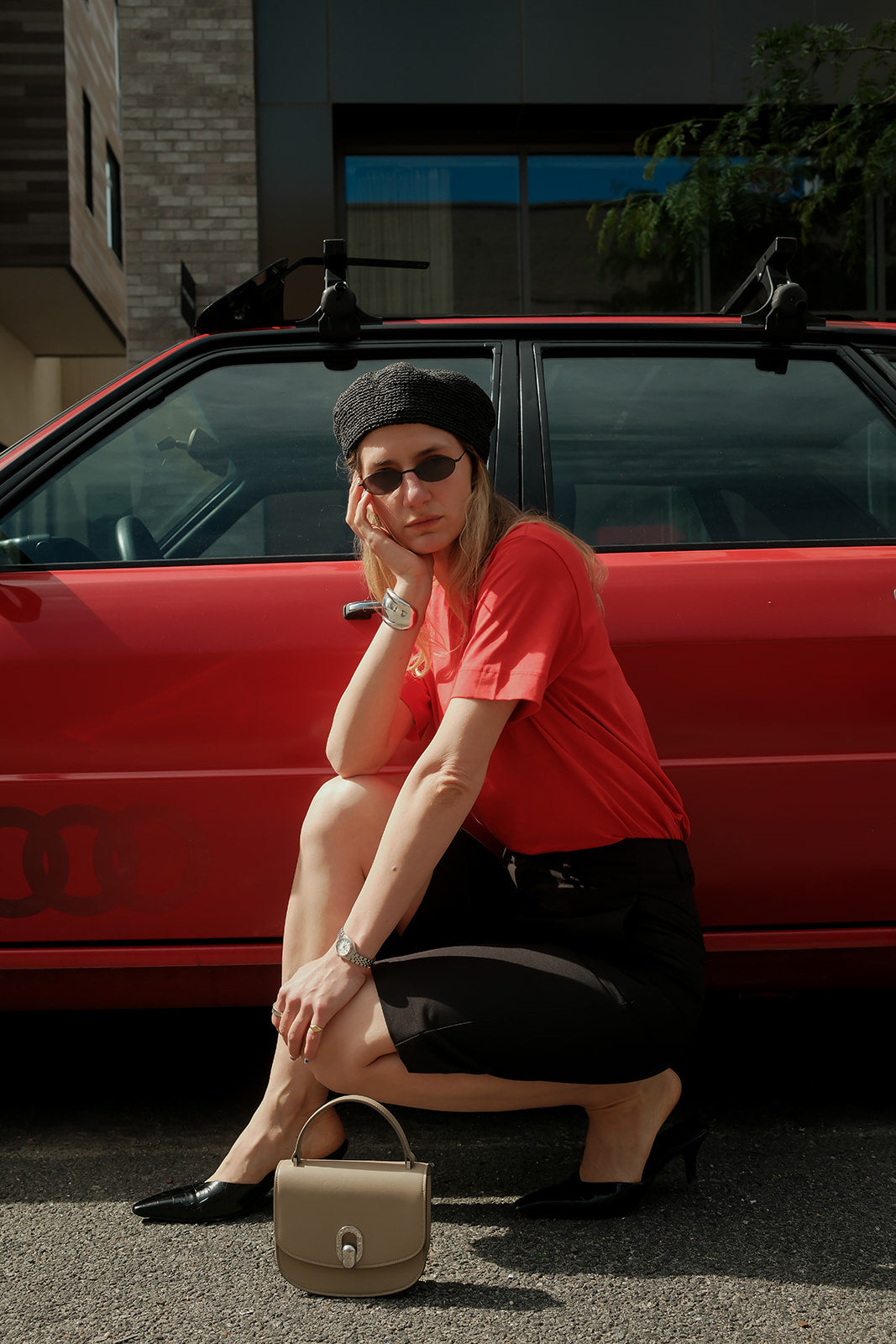 light Basic T red
