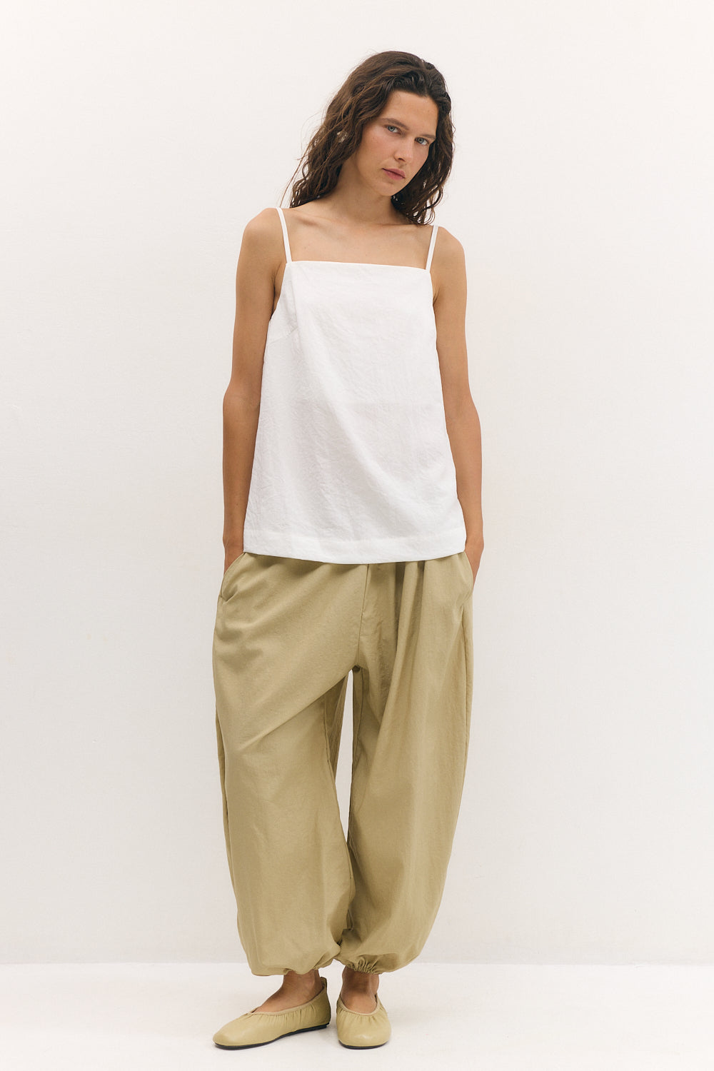 Balloon Pants Camel
