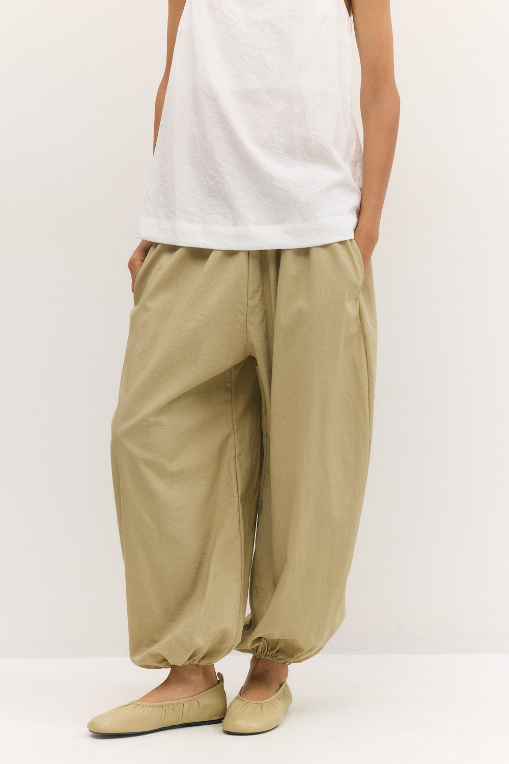 Balloon Pants Camel