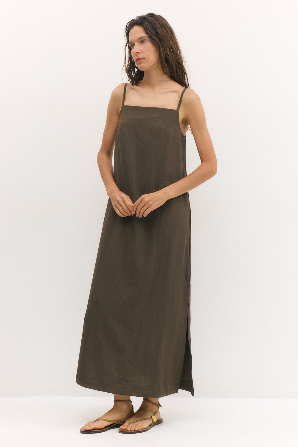 Everyday dress chocolate