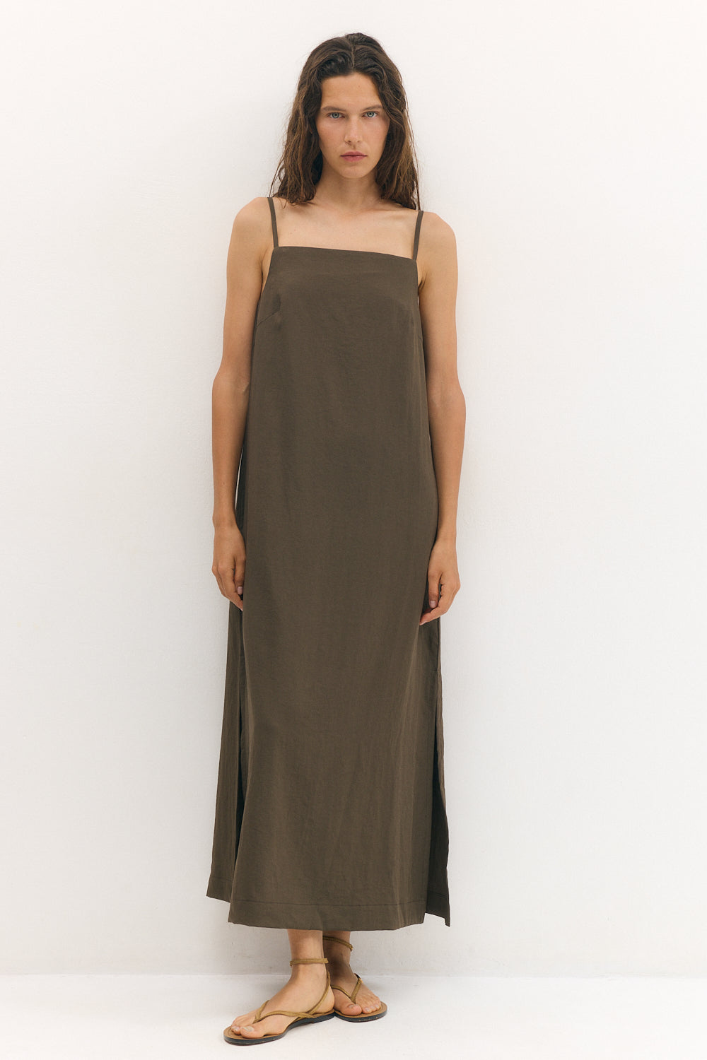 Everyday dress chocolate