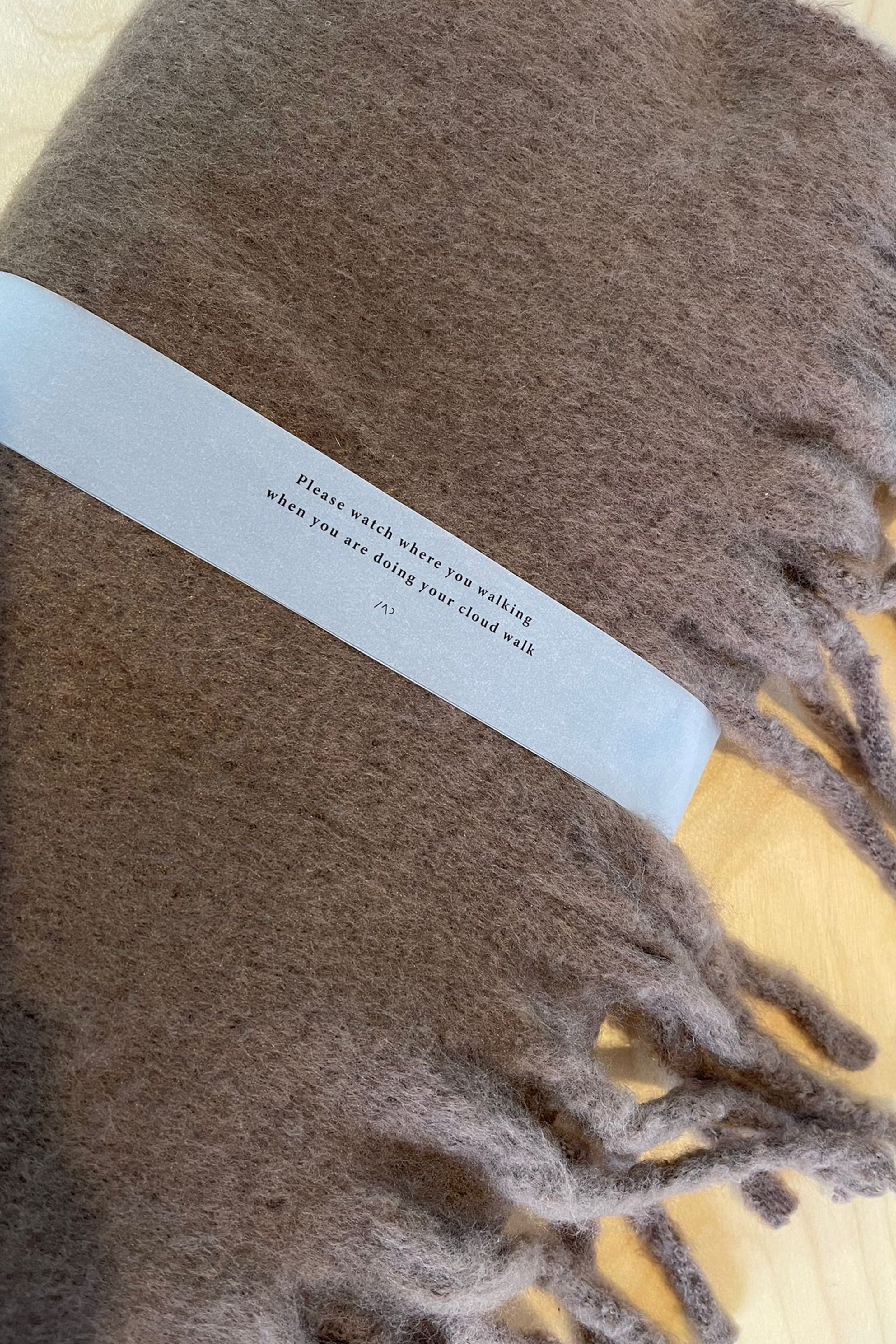 Cozy cashmere scarf Brown