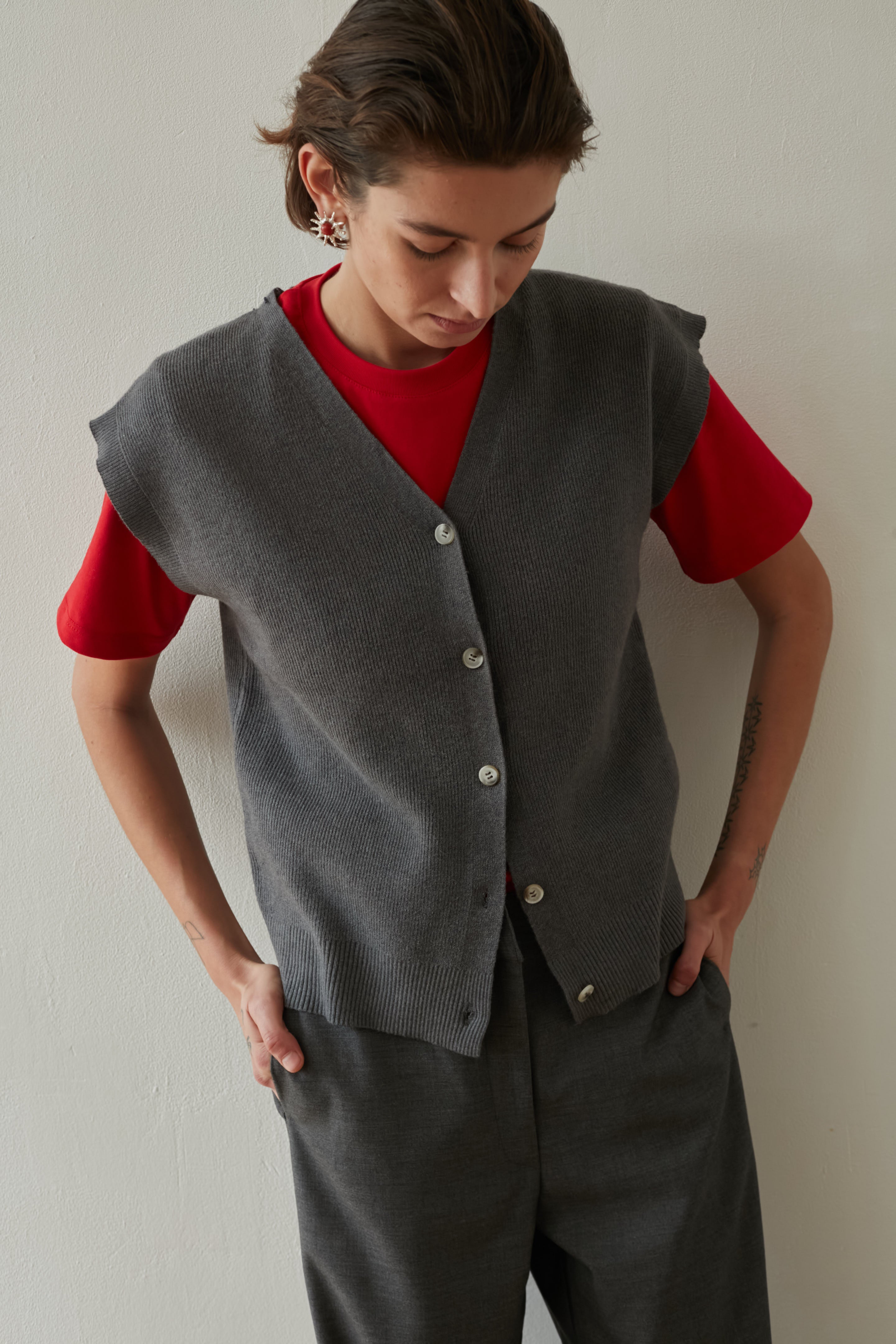 rib Knitted vest gray