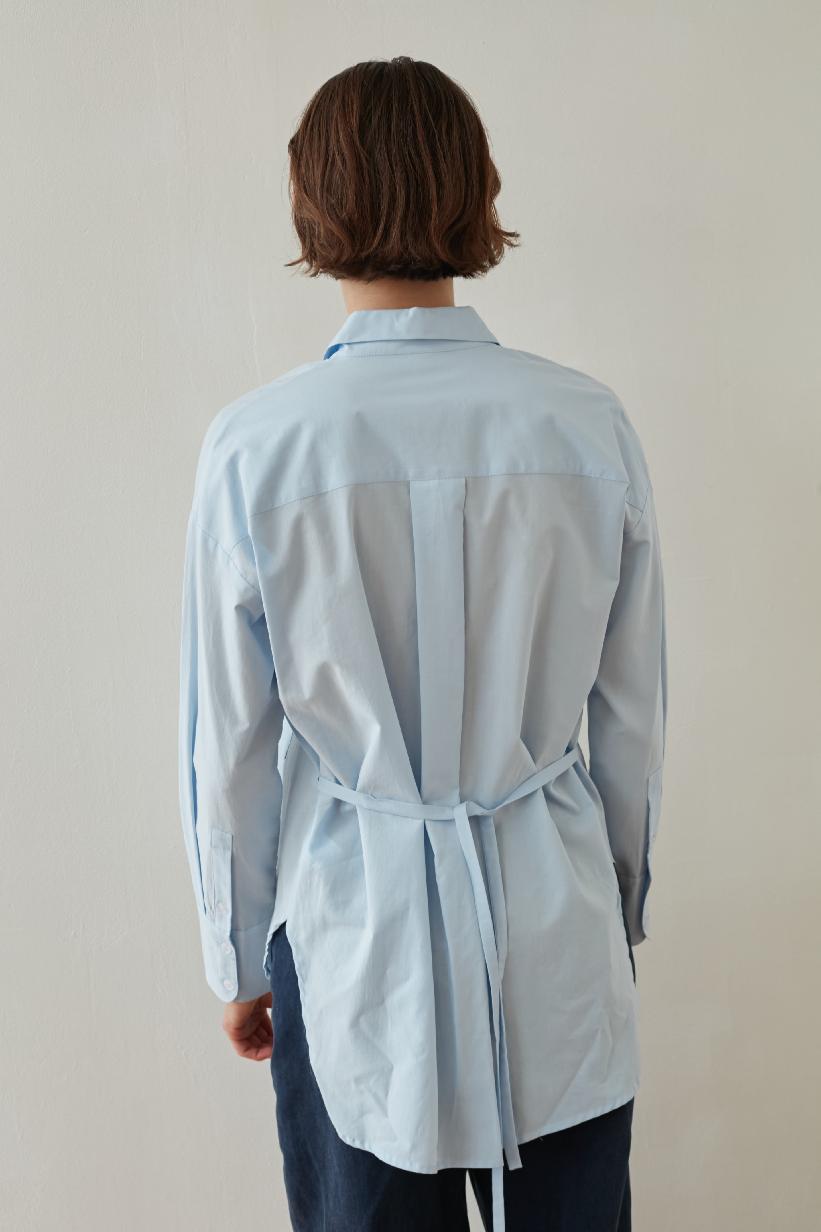 Moon tying top light blue