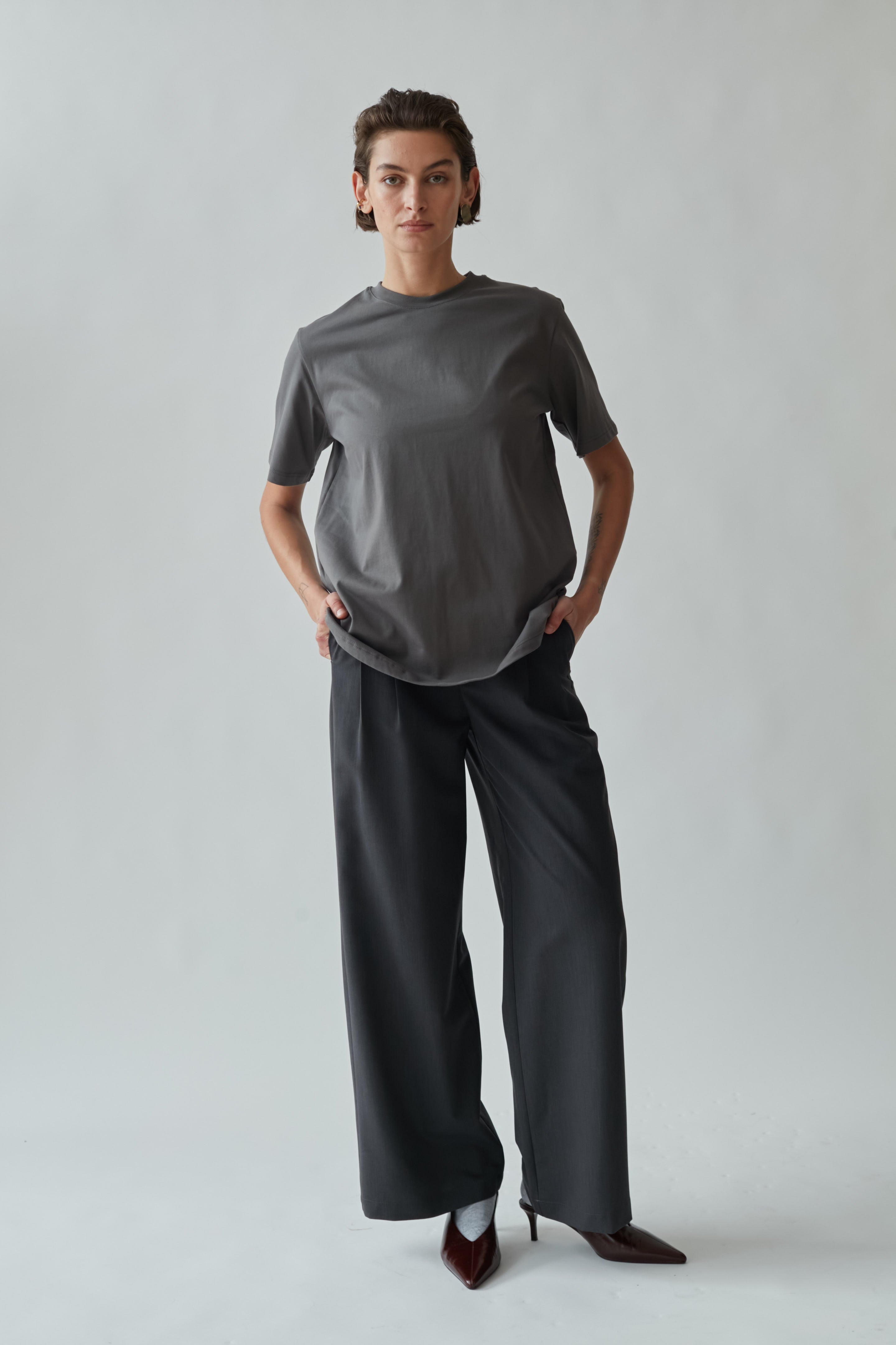 Wide bruno pants gray