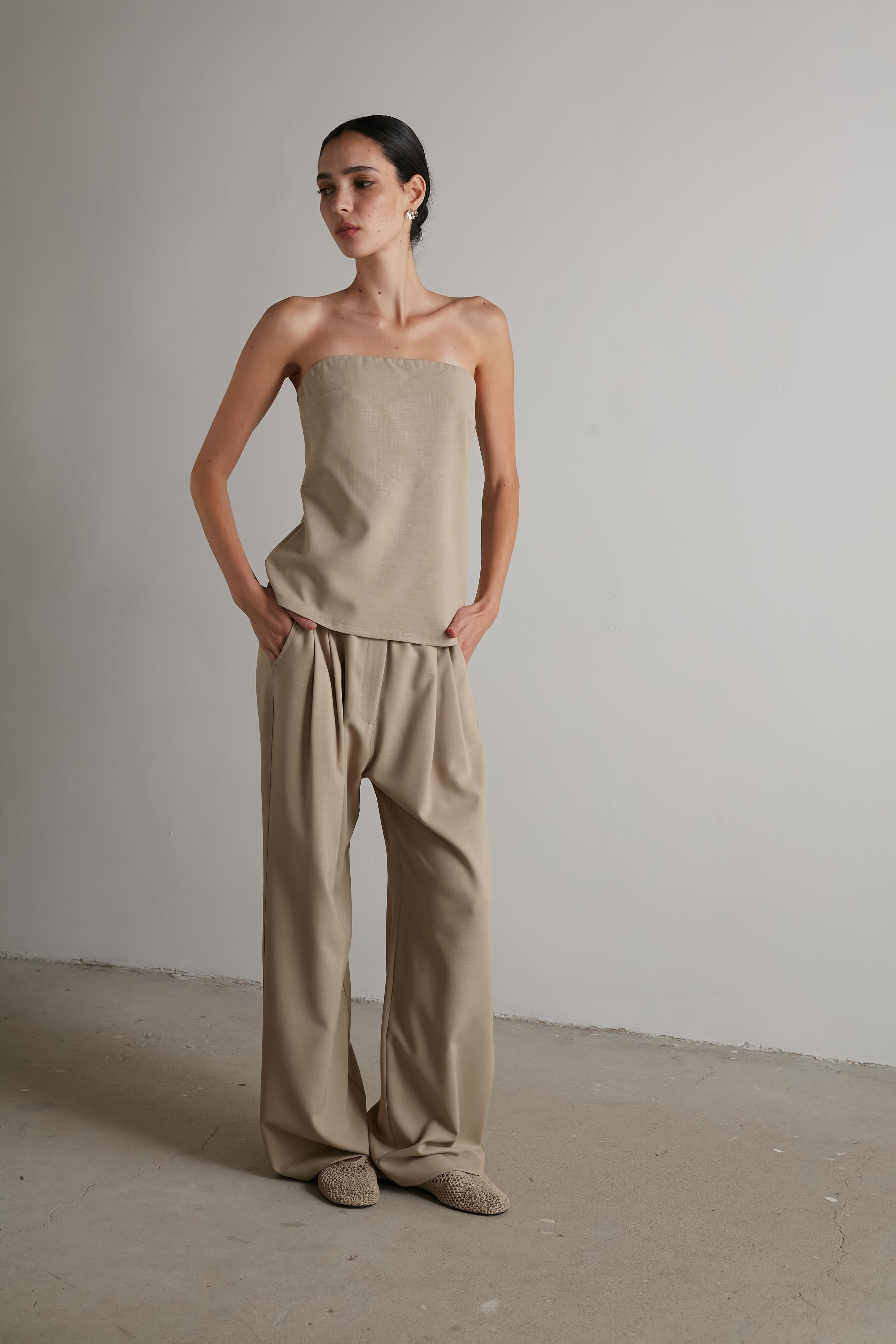 Lyra s top Beige