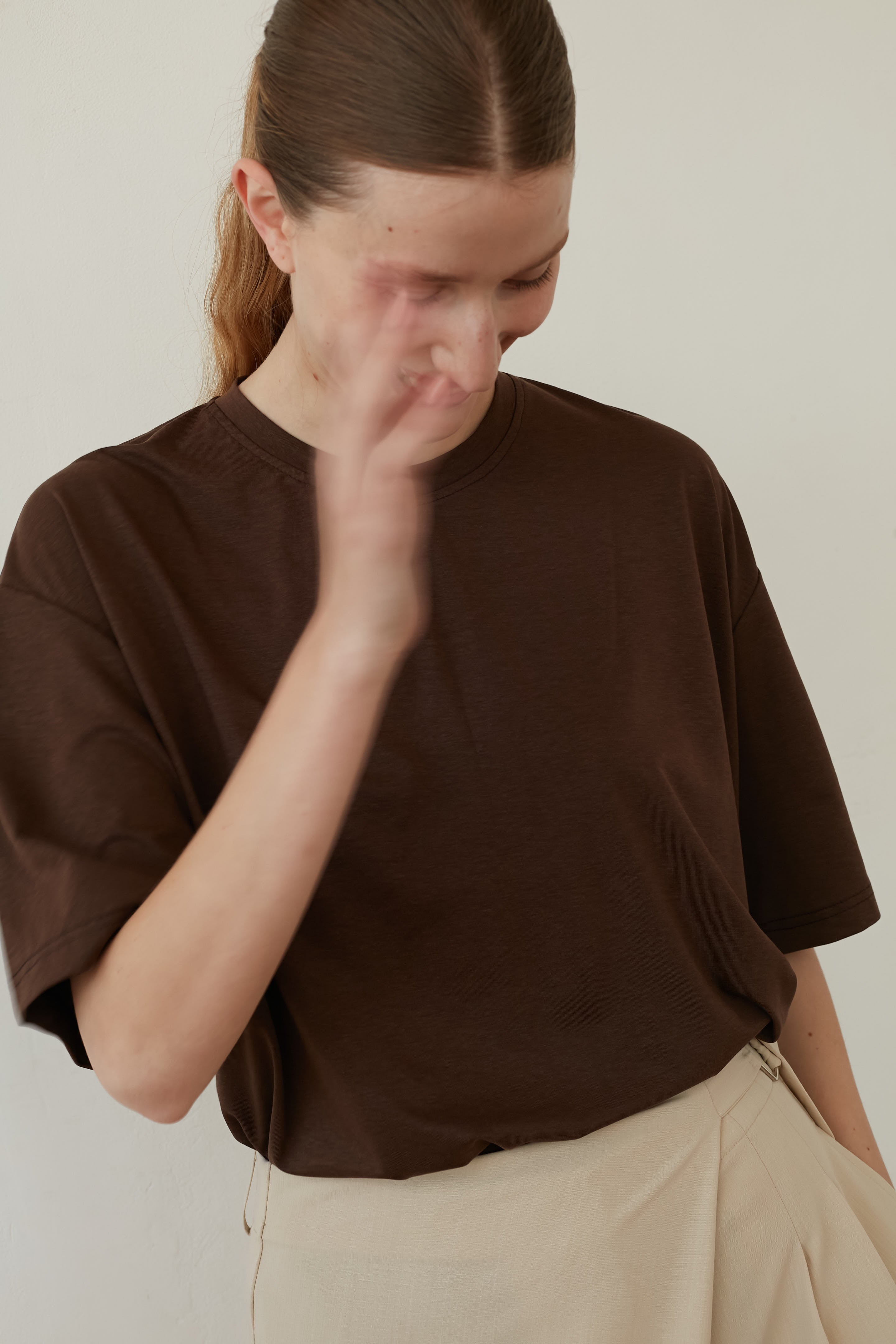oversize t shirt chocolate