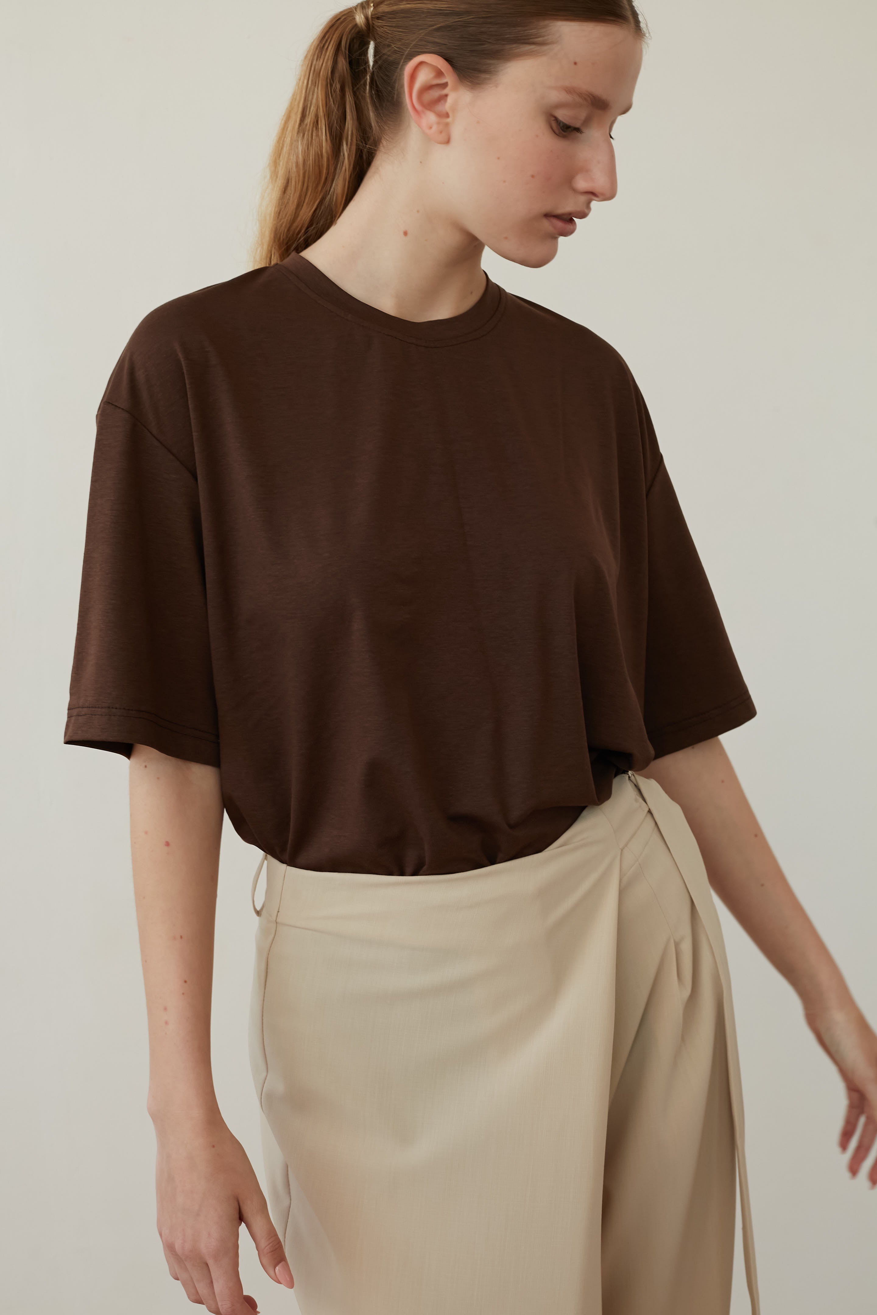 oversize t shirt chocolate