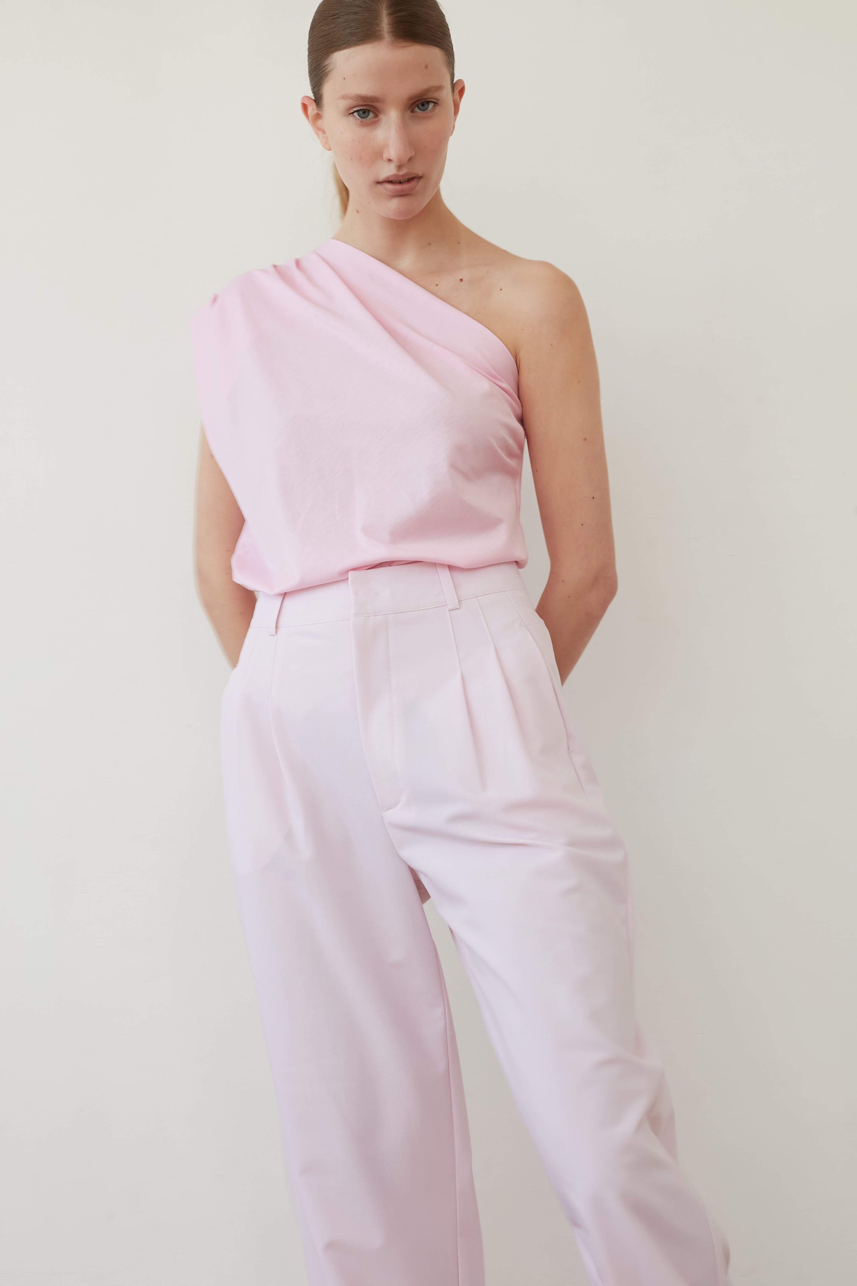 T ONE shoulder baby PINK