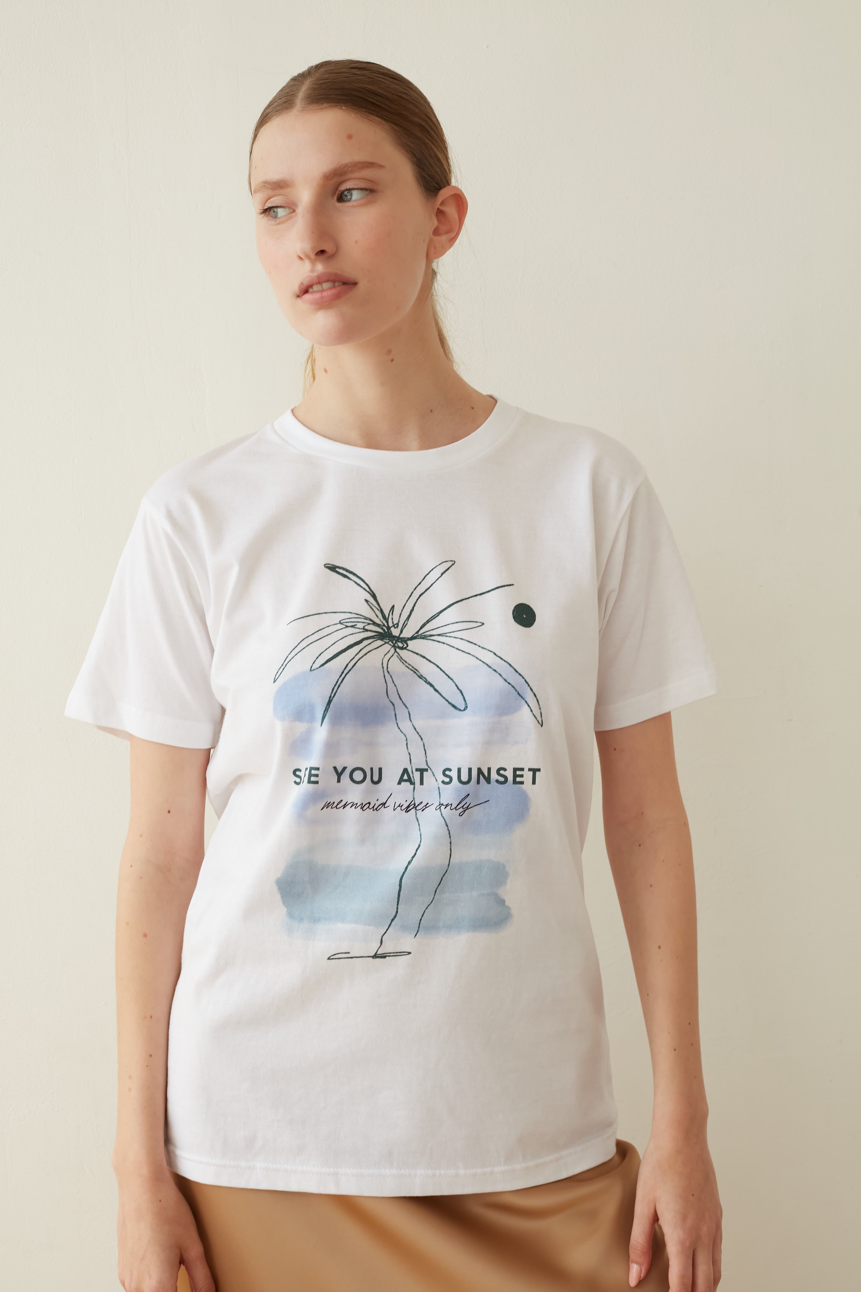 printed t shirt palm white