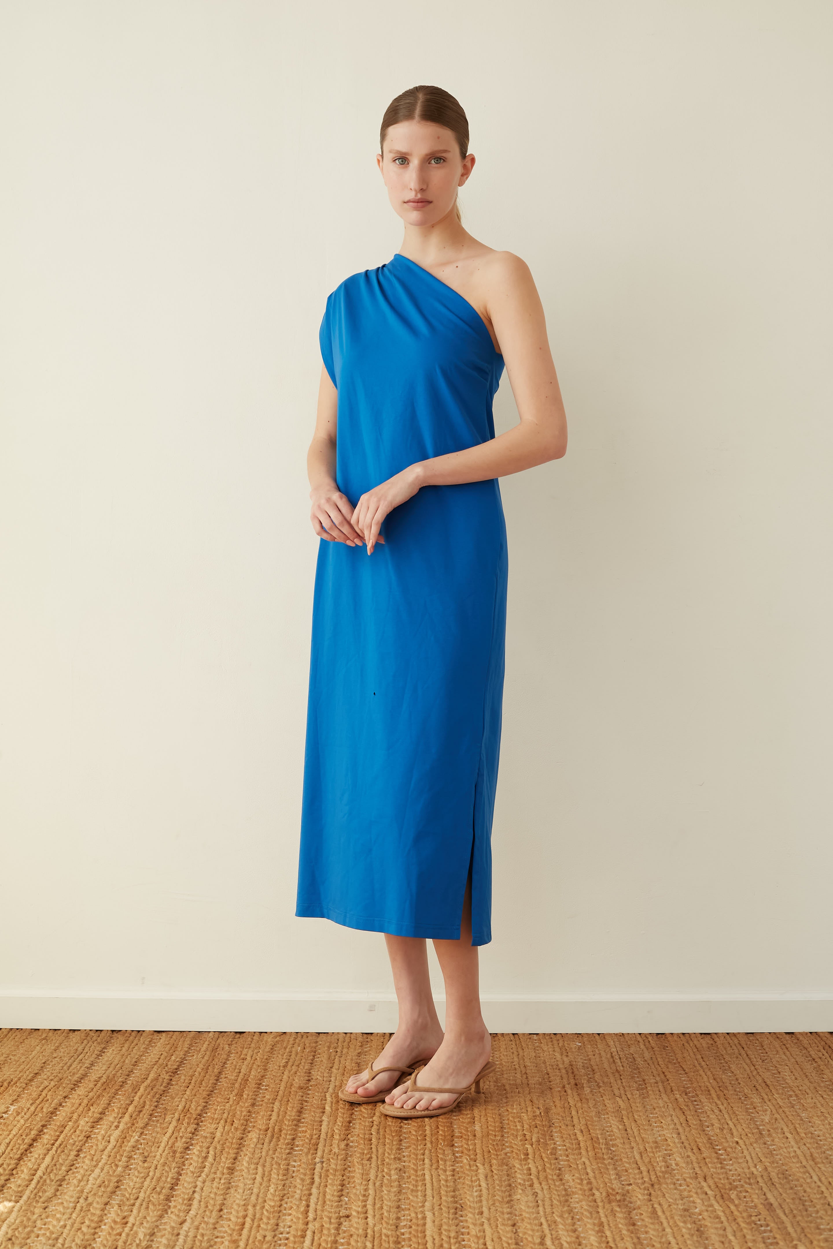D ONE shoulder Royal
