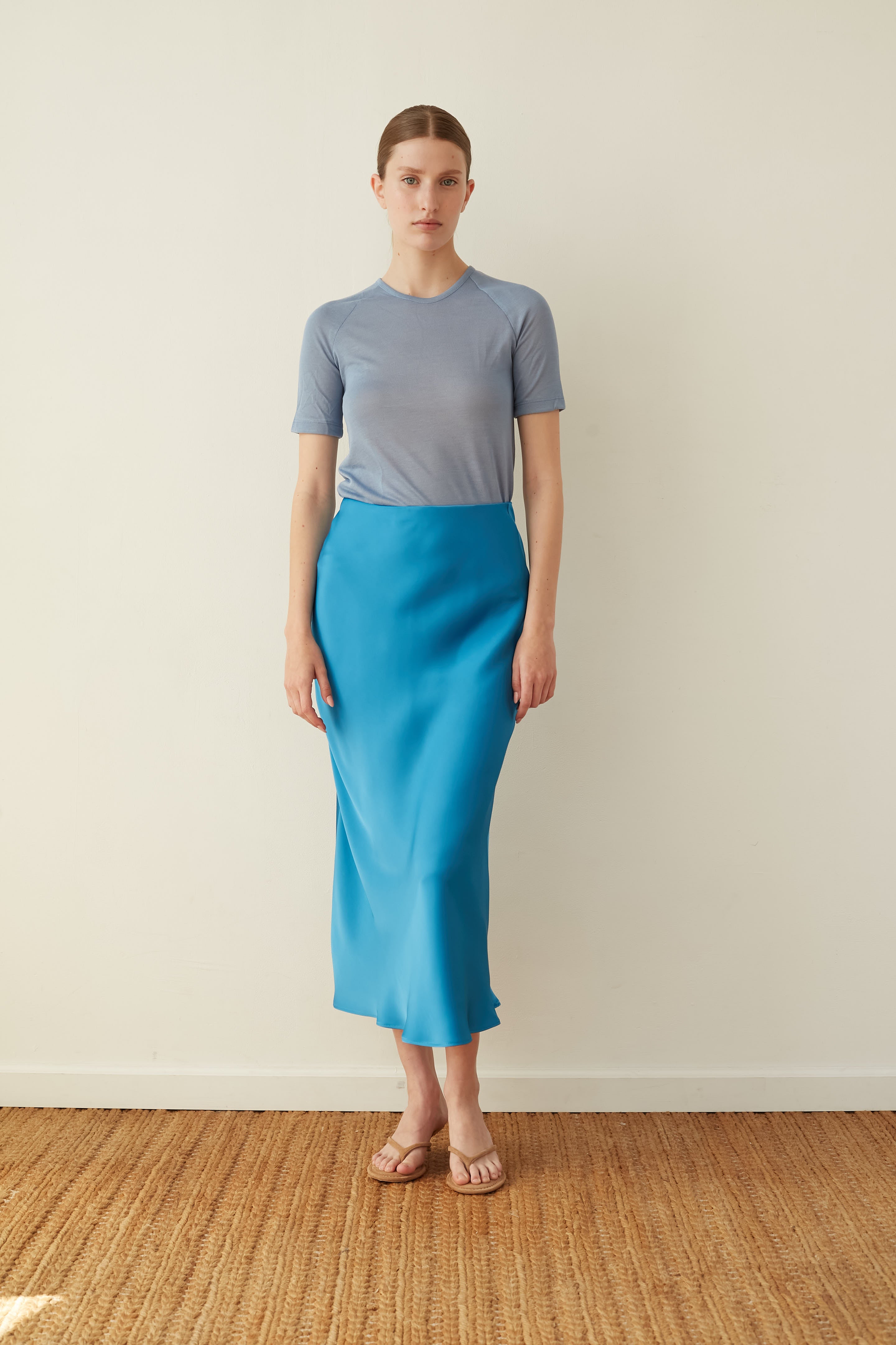 leo skirt royal