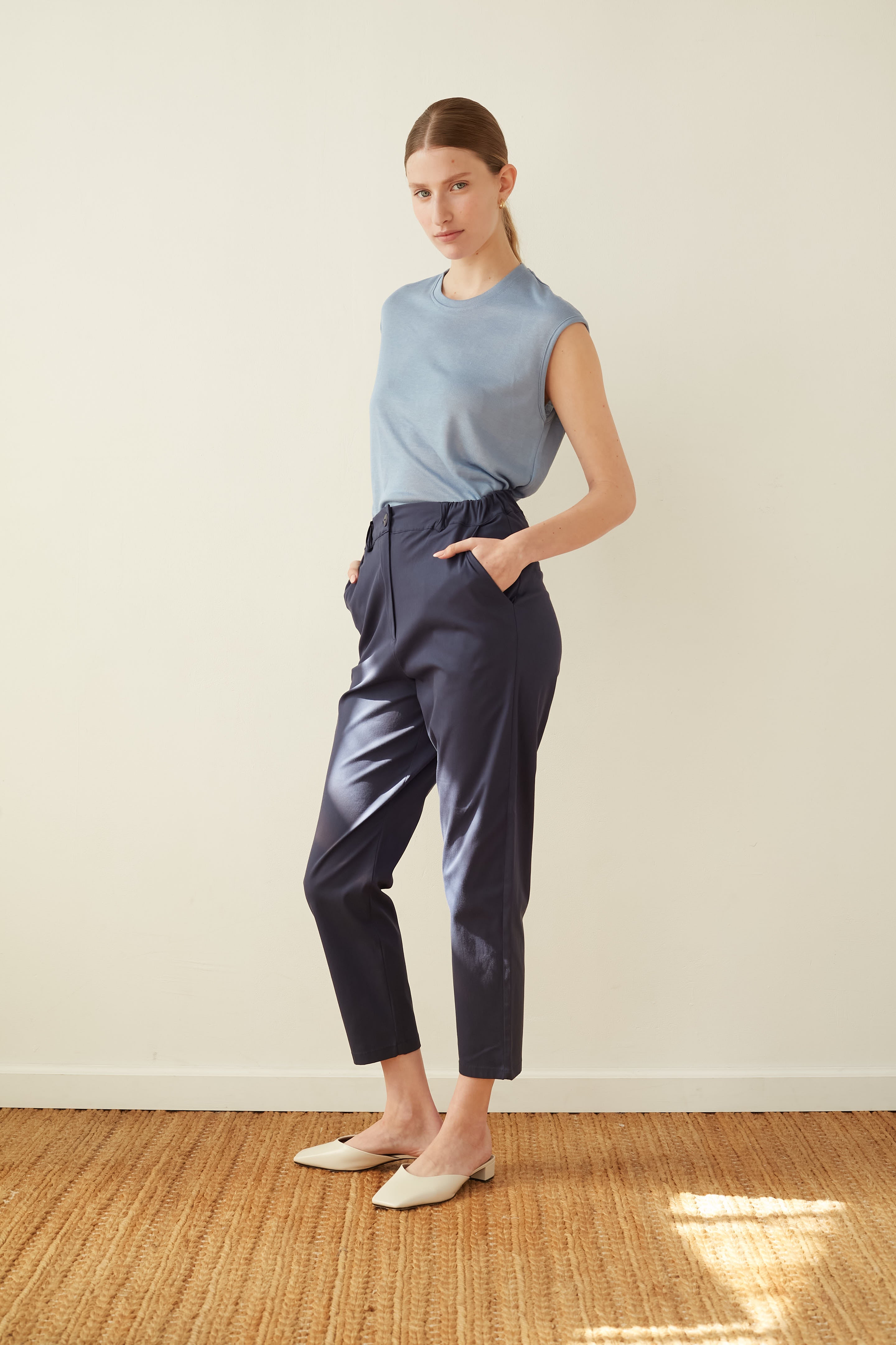 poppy pants navy