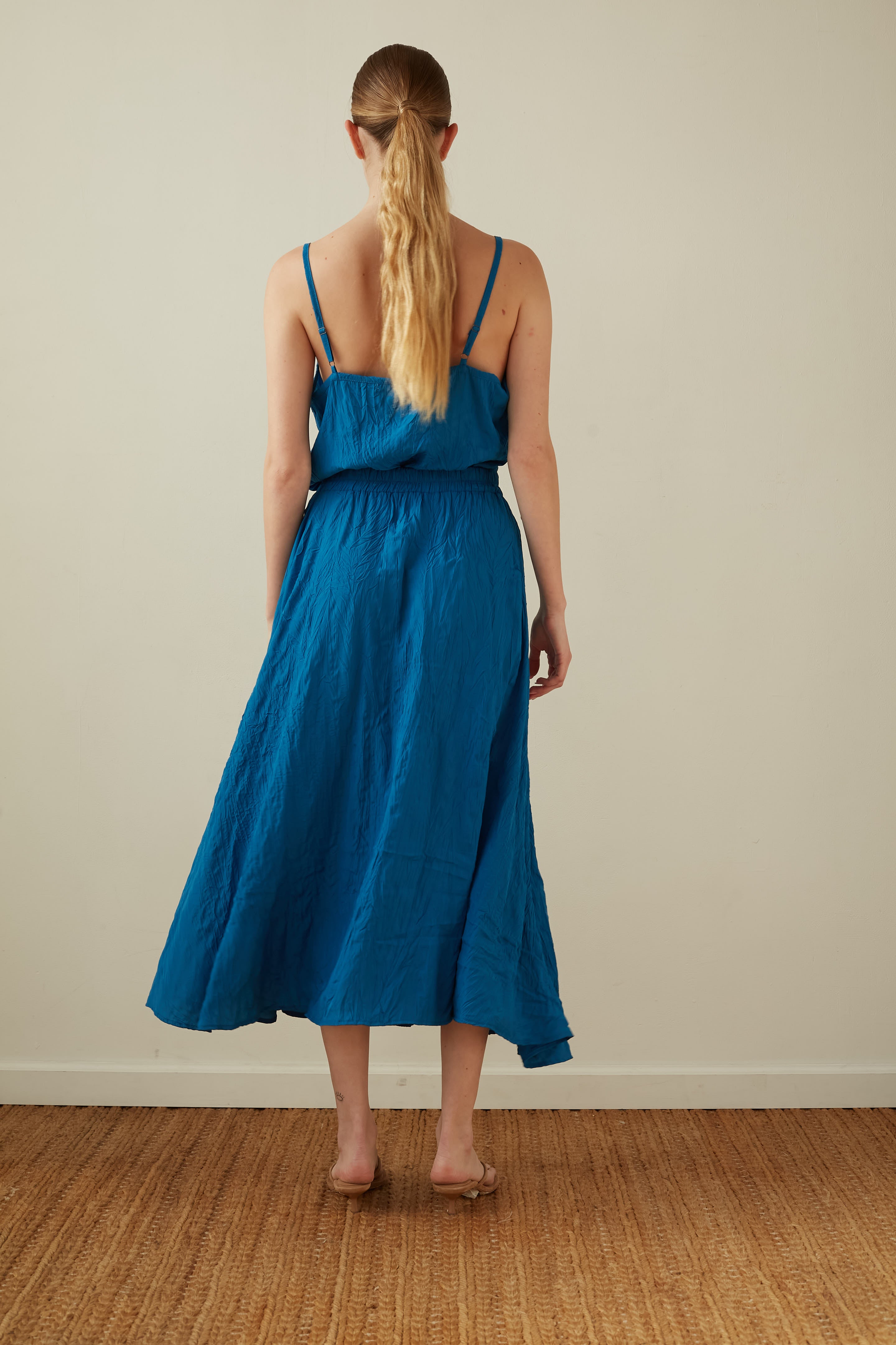 pleated skirt royal