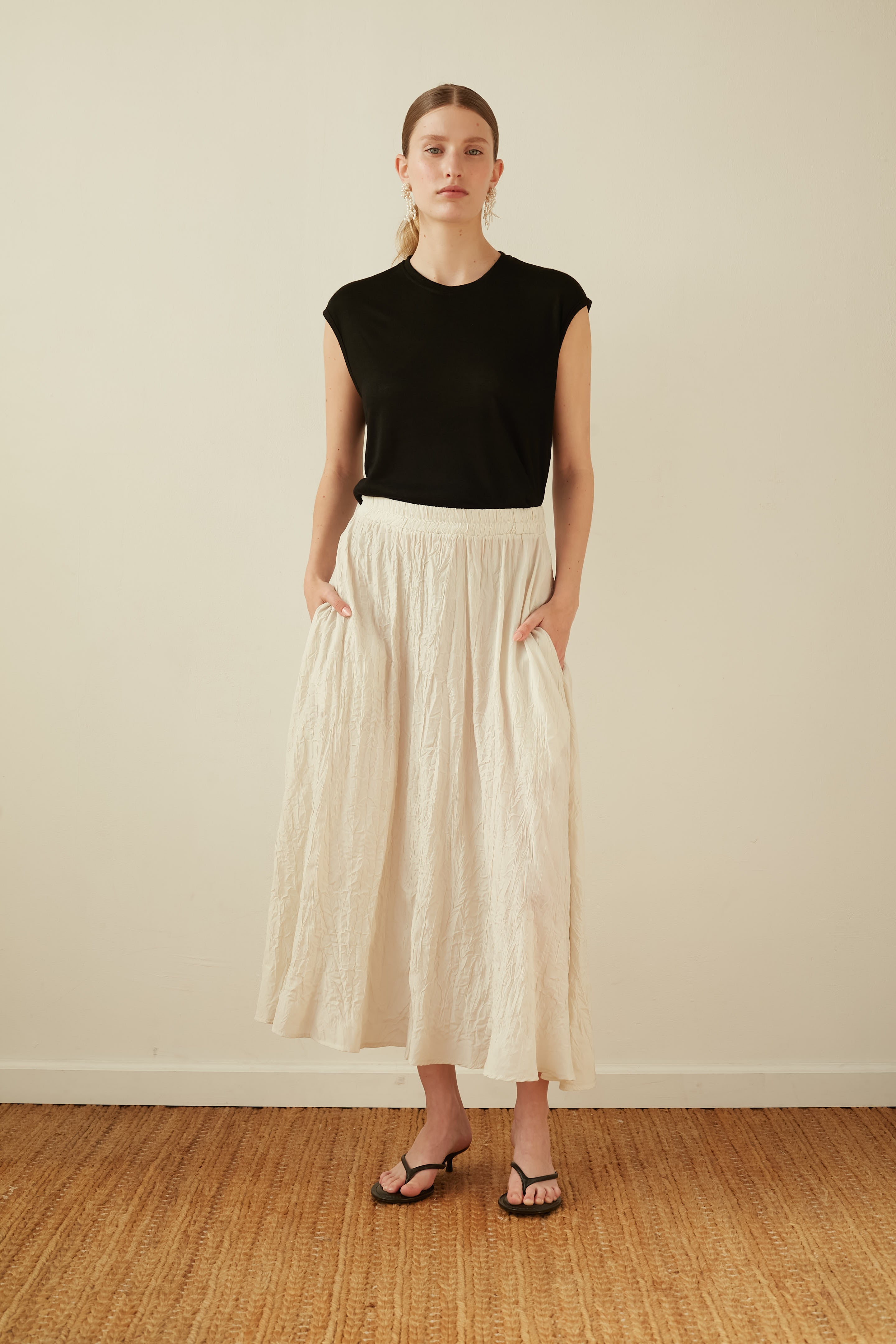 pleated skirt vanilla
