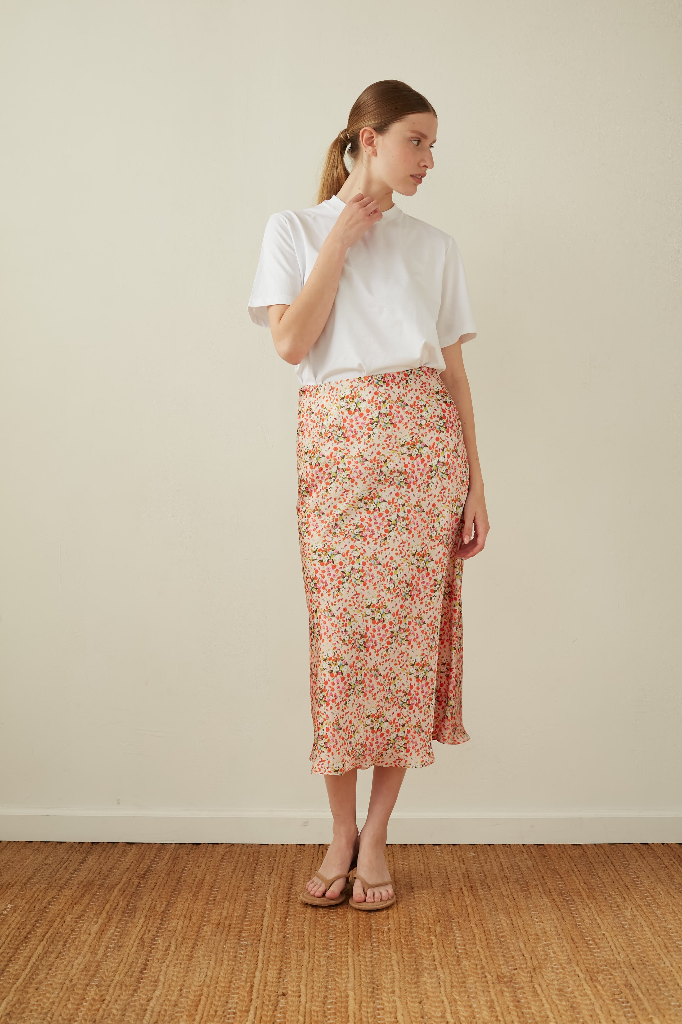 leo skirt flowers