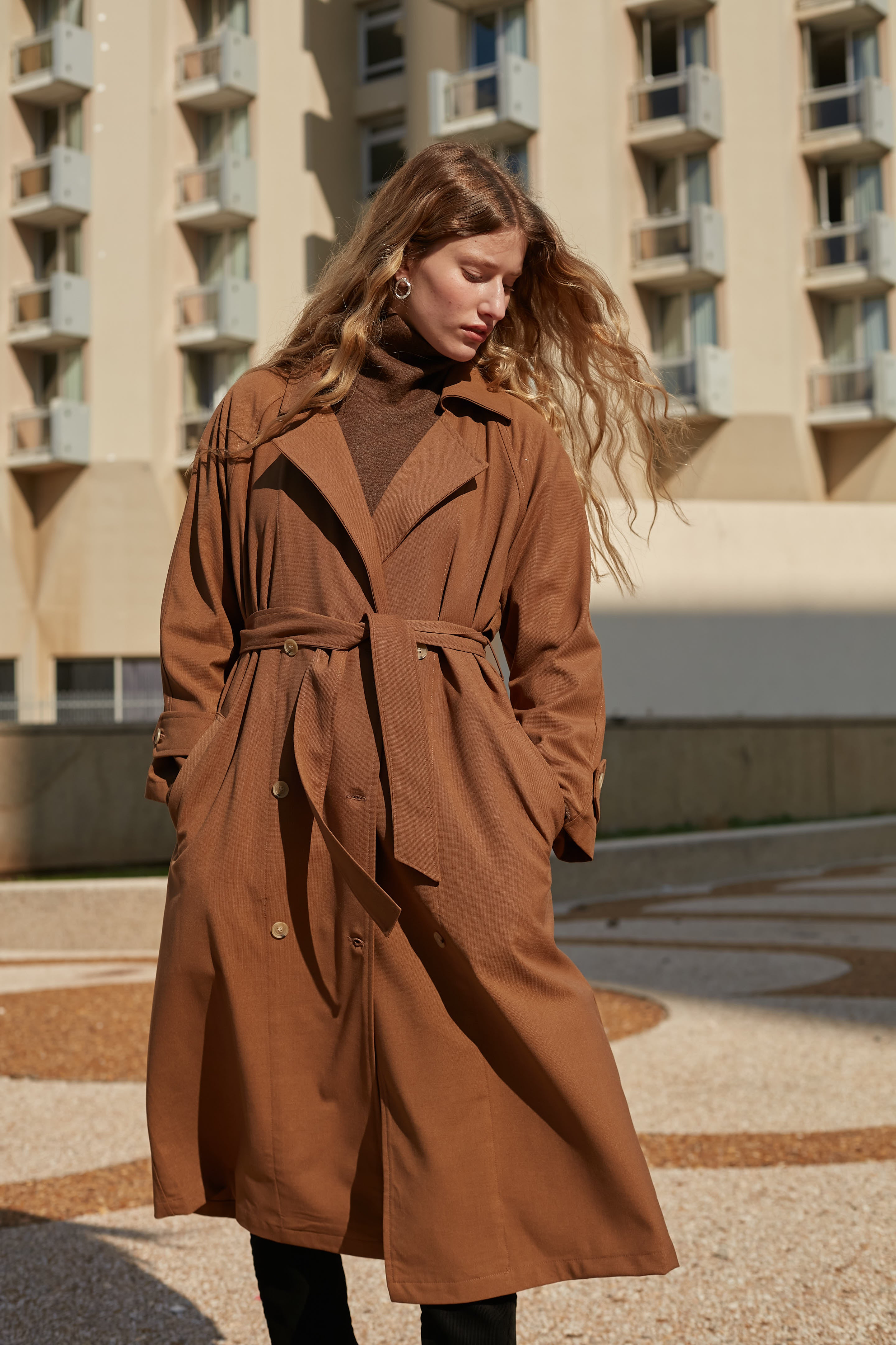 wind w trench coat Camel