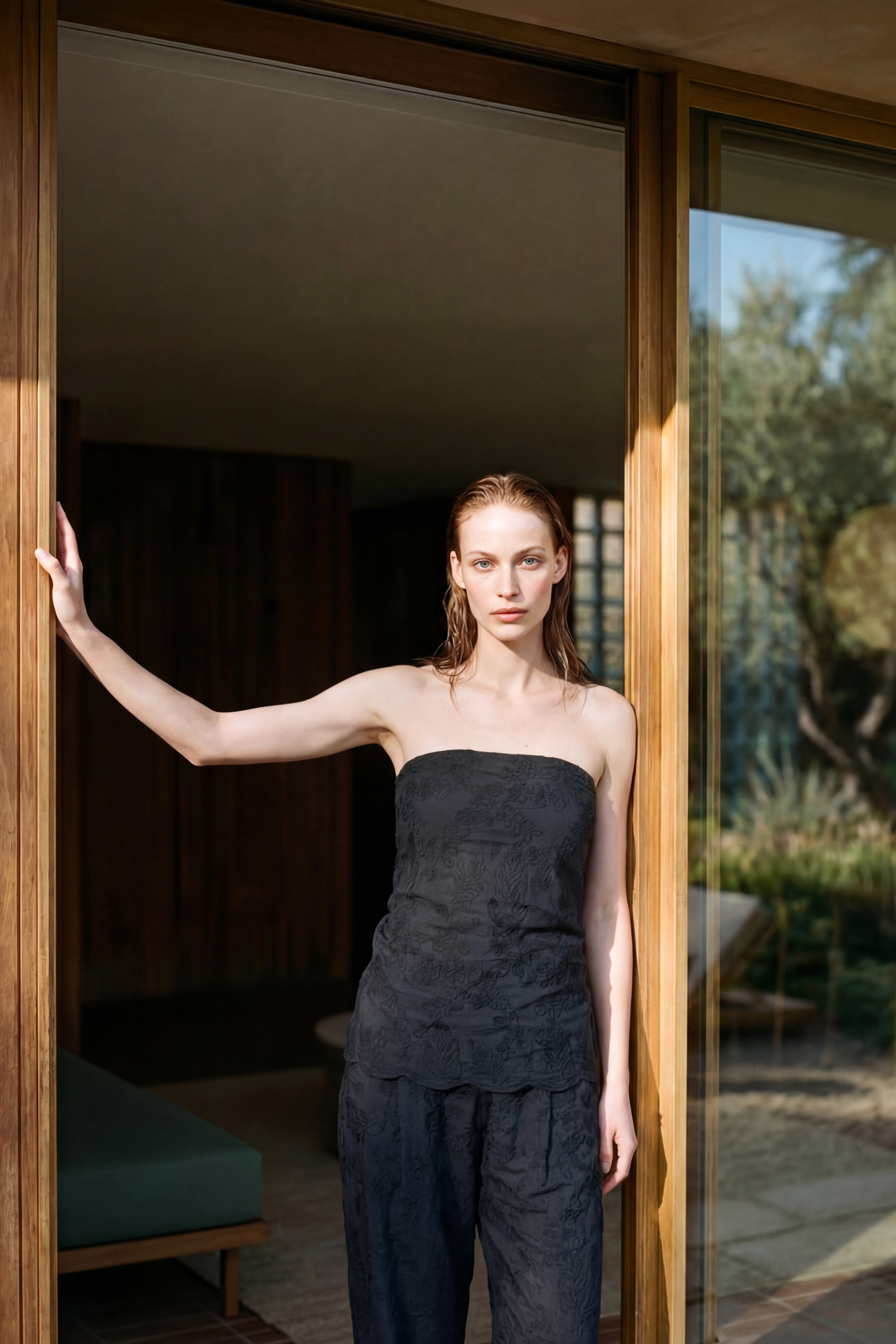 Embroidery S Top Black