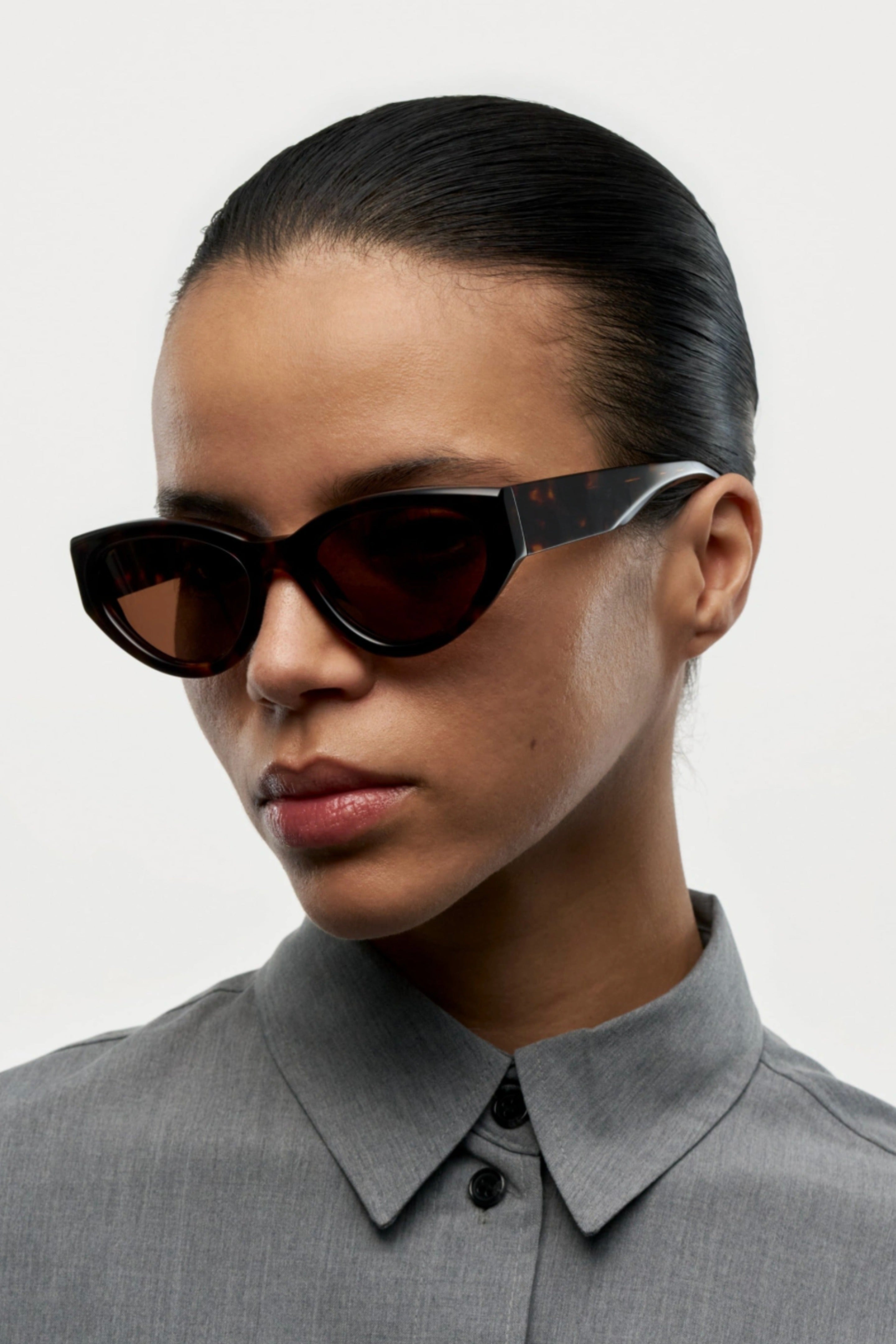 CHIMI rotate 06 deep tortoise