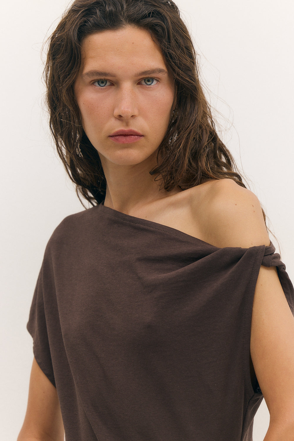 off shoulder dress chocolate