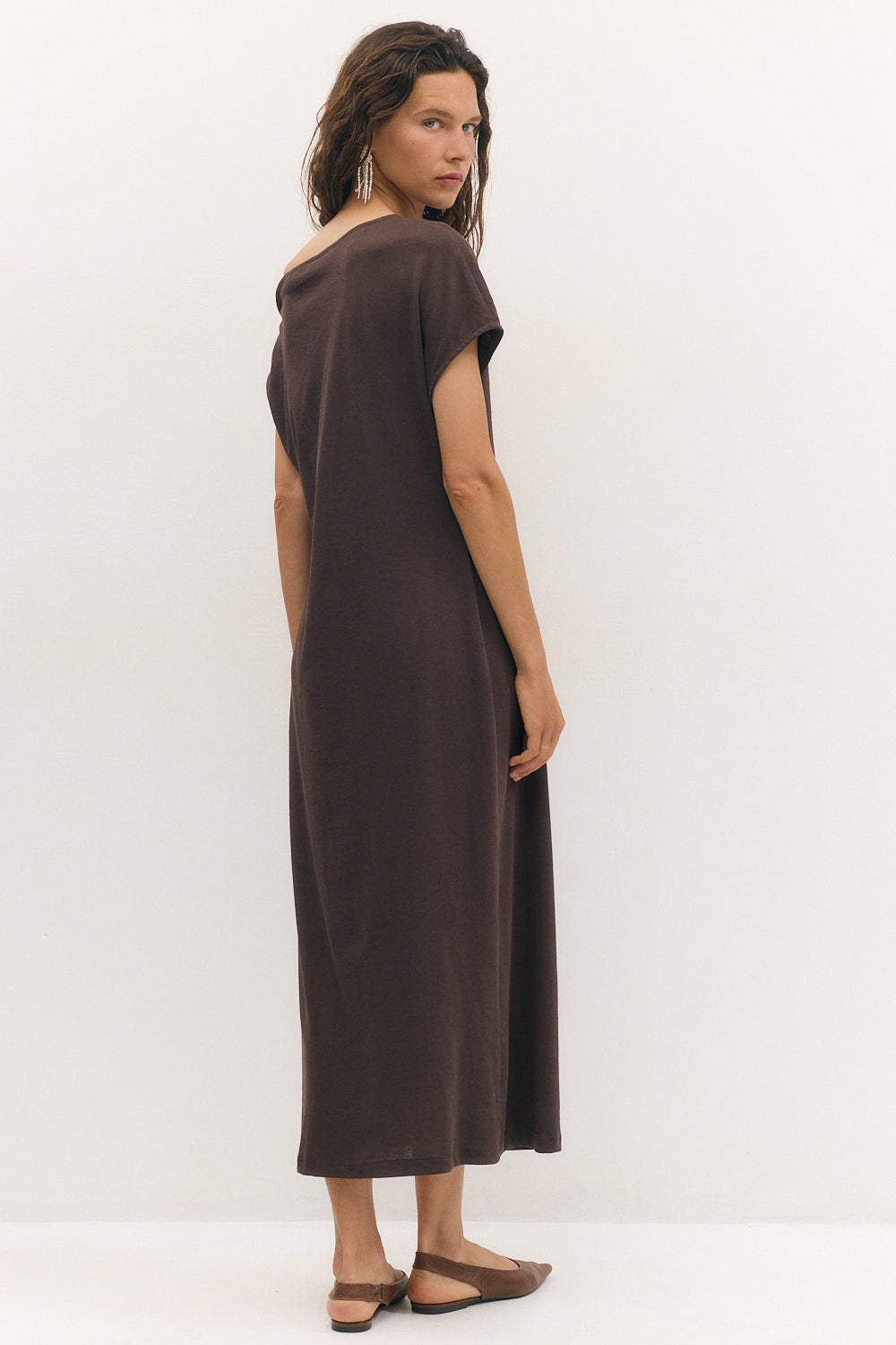 off shoulder dress chocolate