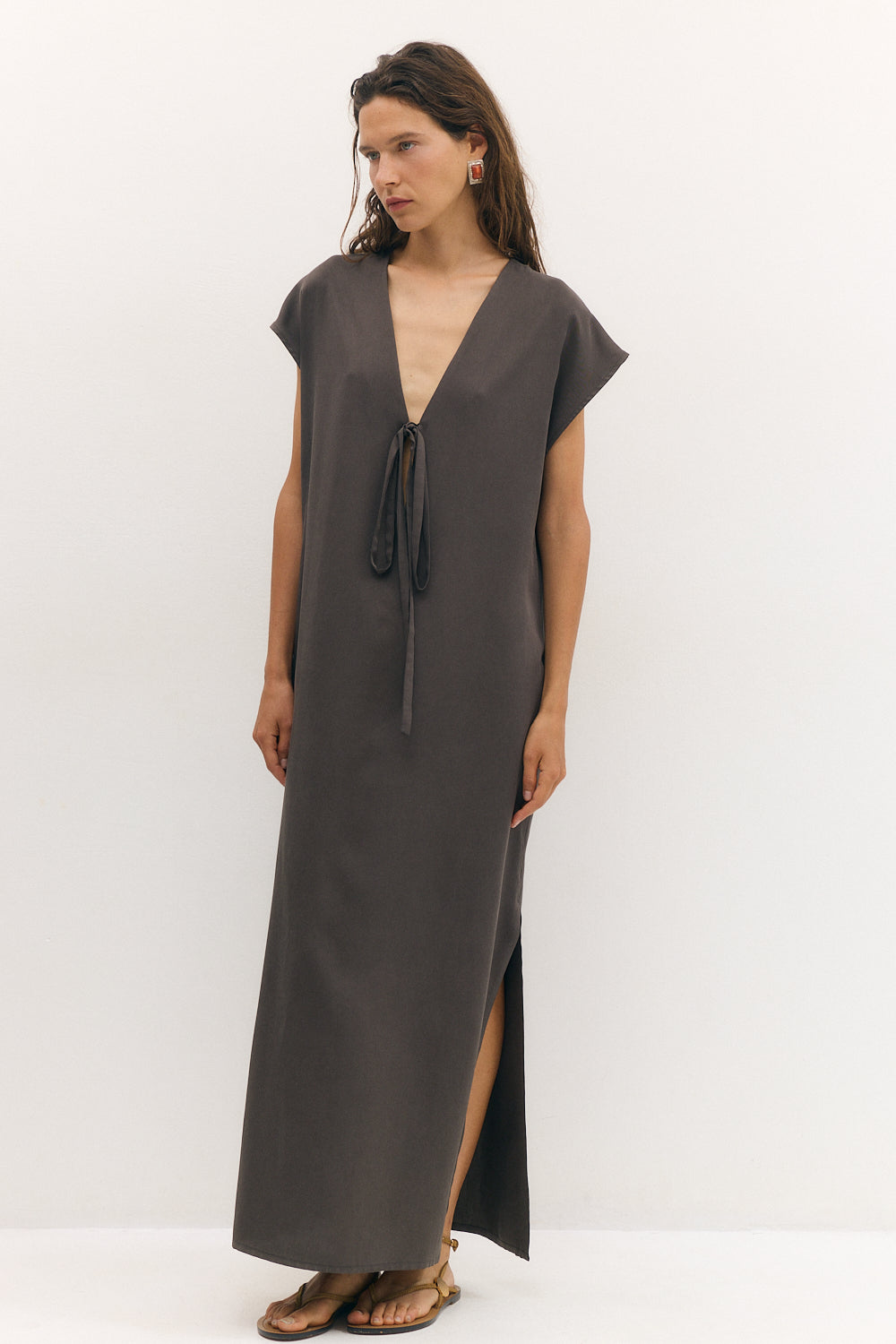 TIE V DRESS chocolate
