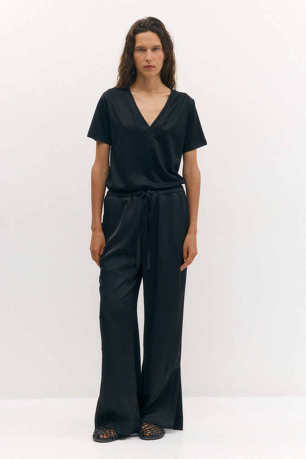 at ease Satin pants black