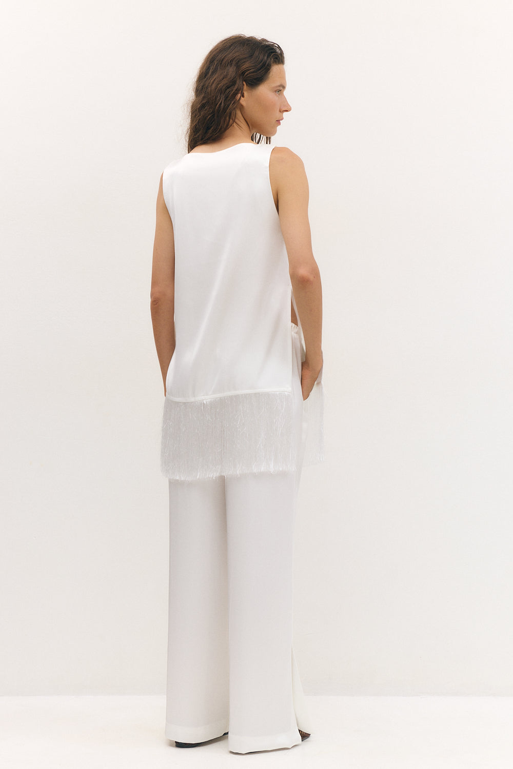 at ease Satin pants white